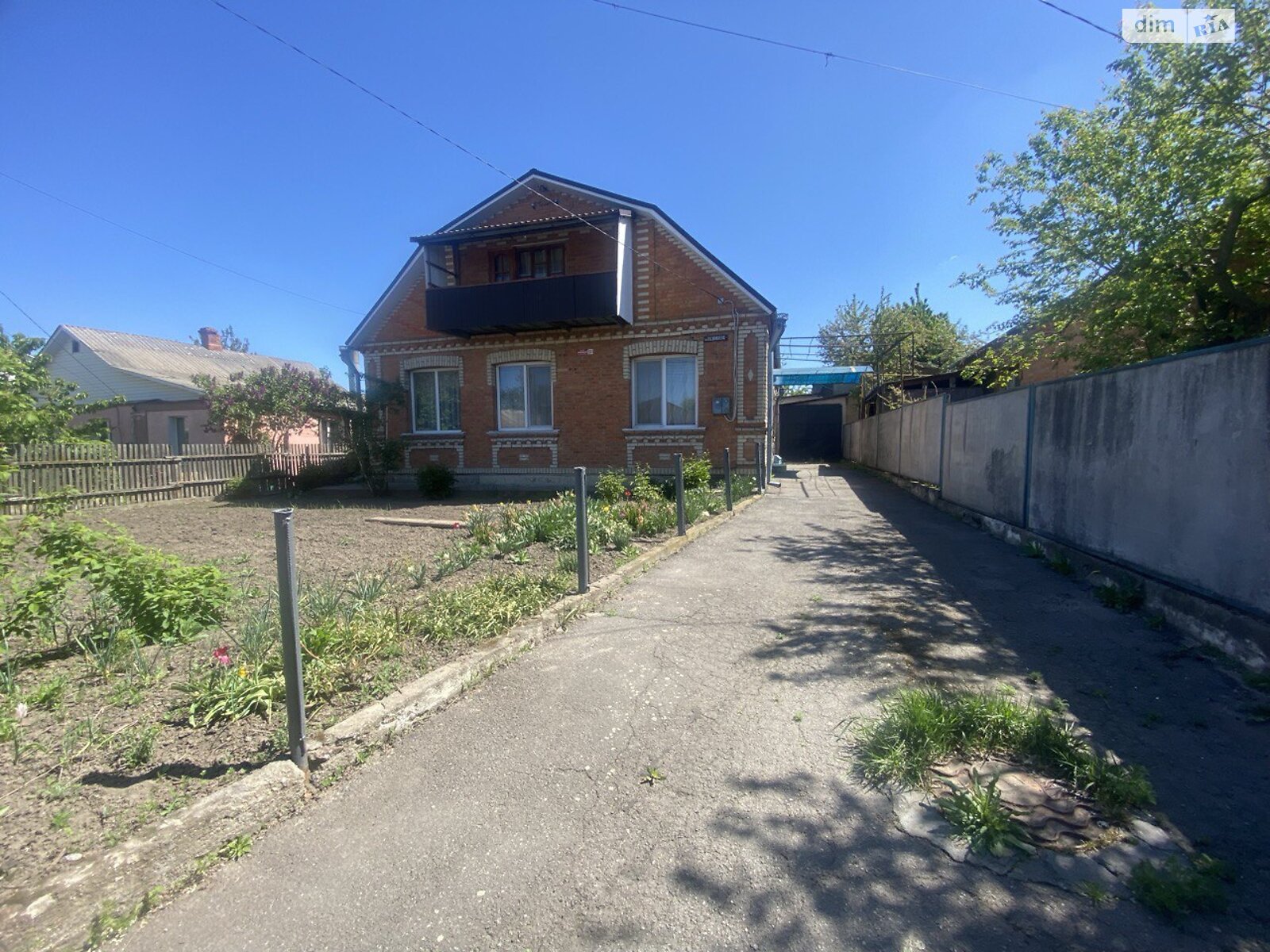 двоповерховий будинок з гаражем, 130 кв. м, цегла. Продаж в Вінниці, район Бучми фото 1 двоповерховий будинок з гаражем, 130 кв. м, цегла. Продаж в Вінниці, район Бучми фото 1