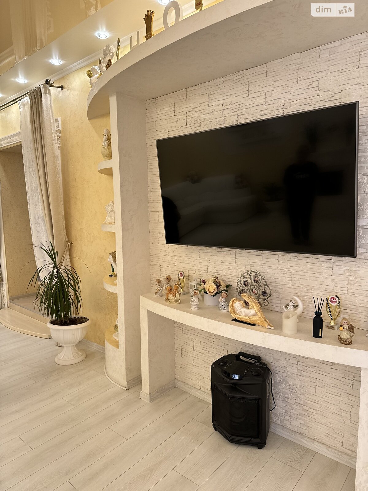 двухэтажный дом с отоплением, 160 кв. м, кирпич. Продажа в Виннице район Бучмы фото 1 двухэтажный дом с отоплением, 160 кв. м, кирпич. Продажа в Виннице район Бучмы фото 1
