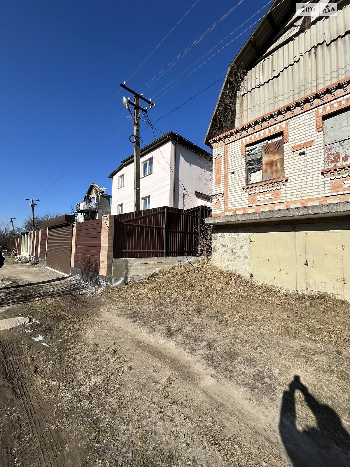 одноэтажный дом с гаражом, 60 кв. м, кирпич. Продажа в Виннице район Бучмы фото 1 одноэтажный дом с гаражом, 60 кв. м, кирпич. Продажа в Виннице район Бучмы фото 1