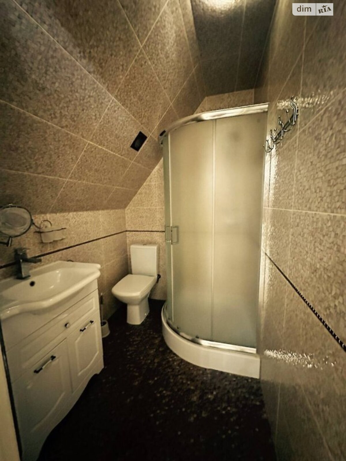 одноэтажный дом с отоплением, 160 кв. м, кирпич. Продажа в Виннице район Бучмы фото 1 одноэтажный дом с отоплением, 160 кв. м, кирпич. Продажа в Виннице район Бучмы фото 1