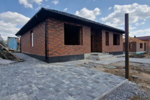 одноэтажный дом, 100 кв. м, кирпич. Продажа в Прибужскому фото 2