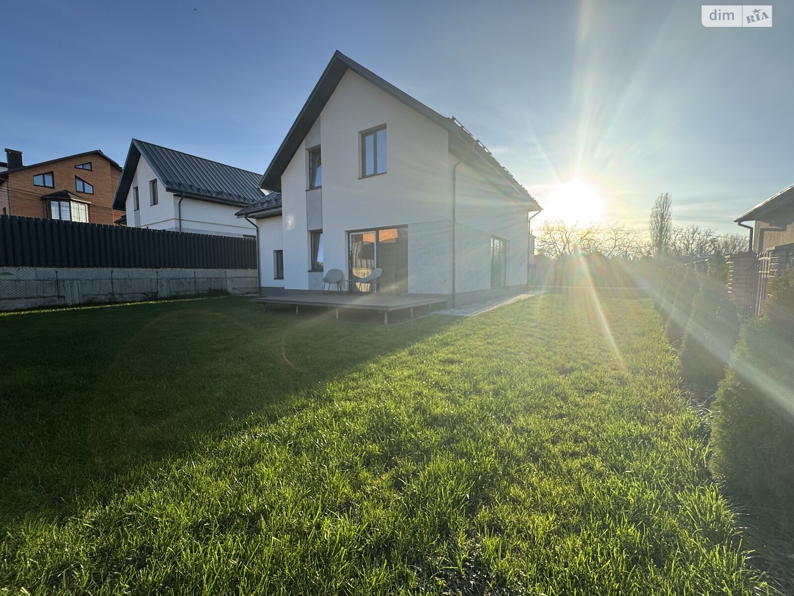 двоповерховий будинок з гаражем, 160 кв. м, кирпич. Продаж в Вінниці, район Електромережа фото 1