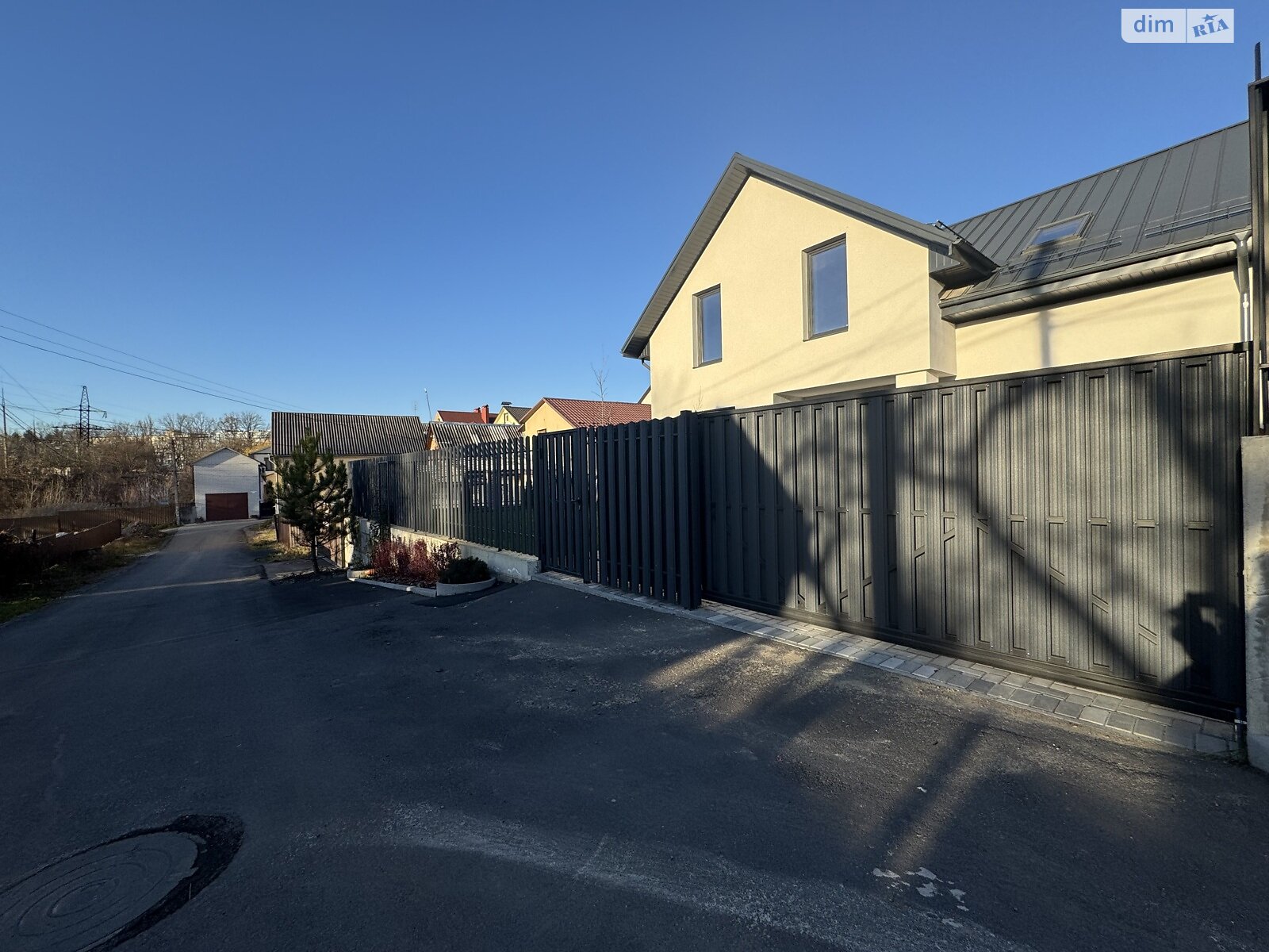 двоповерховий будинок з гаражем, 160 кв. м, кирпич. Продаж в Вінниці, район Електромережа фото 1