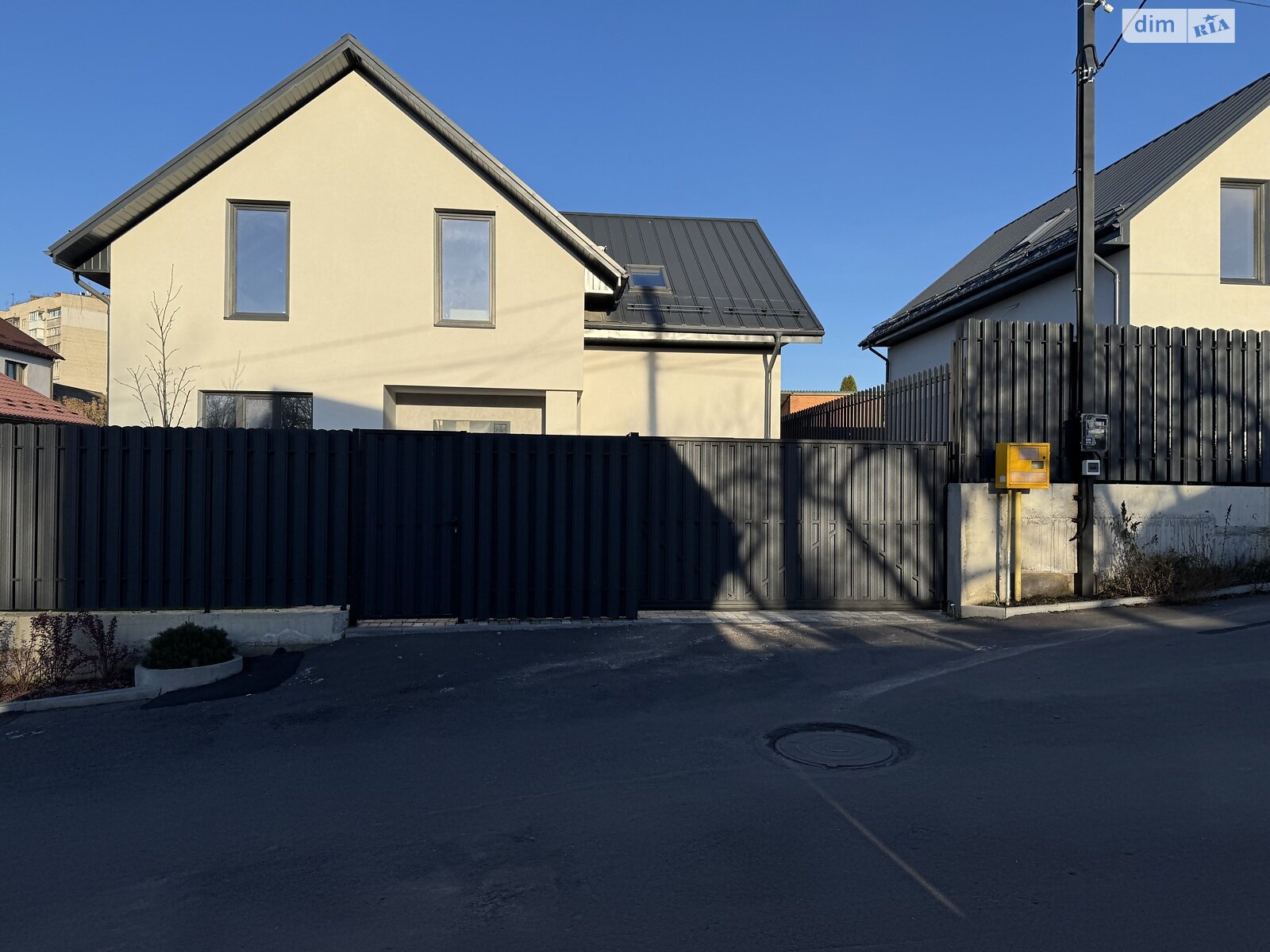 двоповерховий будинок з гаражем, 160 кв. м, кирпич. Продаж в Вінниці, район Електромережа фото 1
