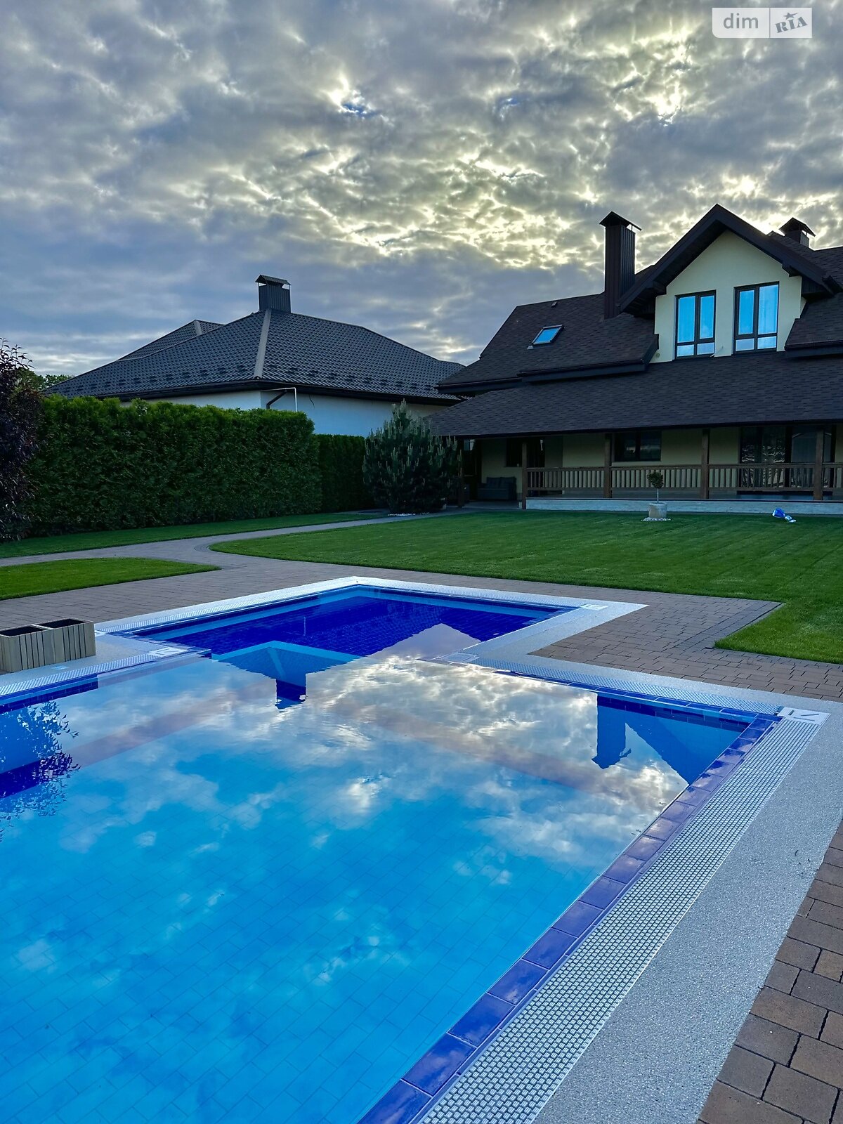 двухэтажный дом, 225 кв. м, кирпич. Продажа в Агрономичном фото 1 двухэтажный дом, 225 кв. м, кирпич. Продажа в Агрономичном фото 1