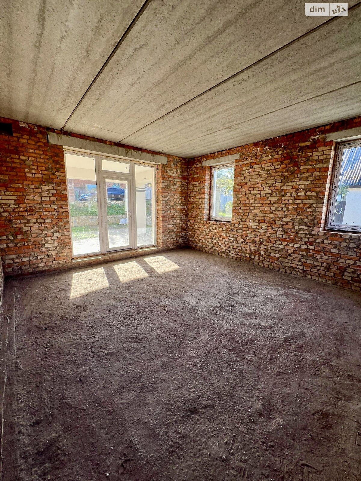 двухэтажный дом с гаражом, 185 кв. м, кирпич. Продажа в Виннице район Пятничаны фото 1