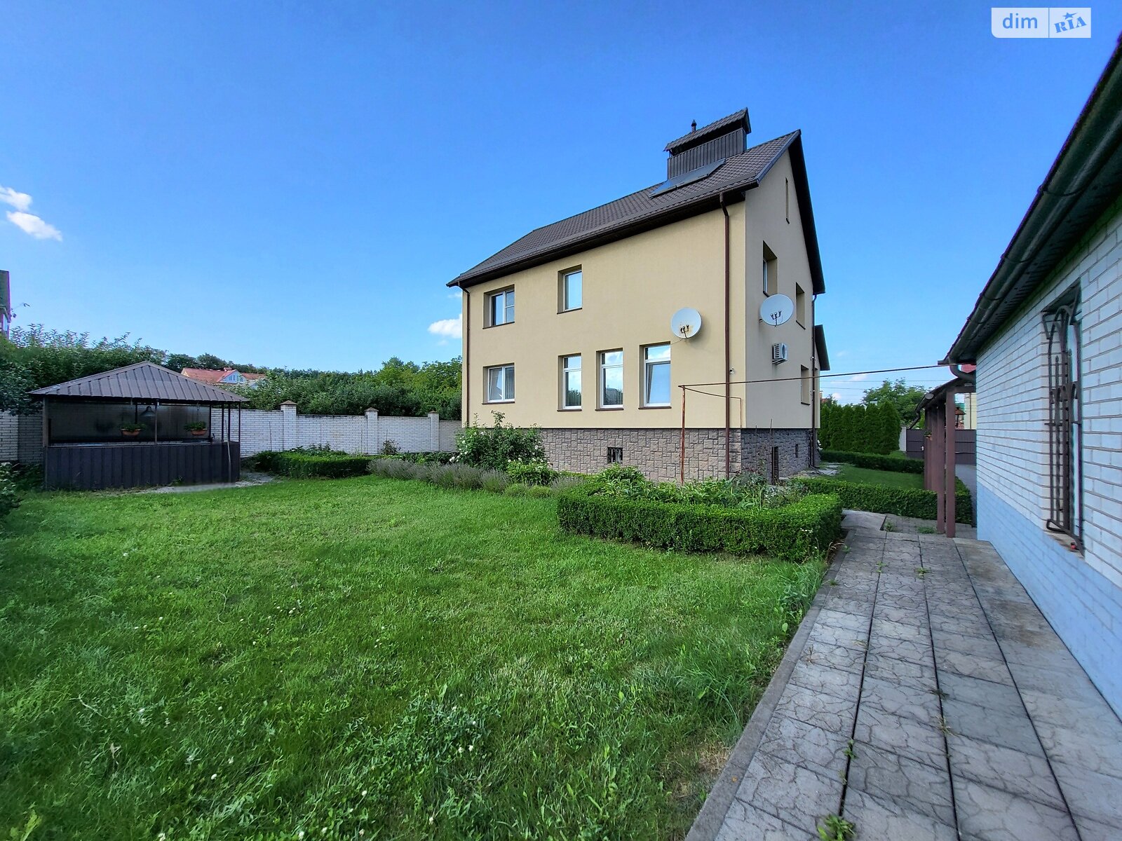 двухэтажный дом с балконом, 187 кв. м, кирпич. Продажа в Виннице район Гниванское шоссе фото 1 двухэтажный дом с балконом, 187 кв. м, кирпич. Продажа в Виннице район Гниванское шоссе фото 1