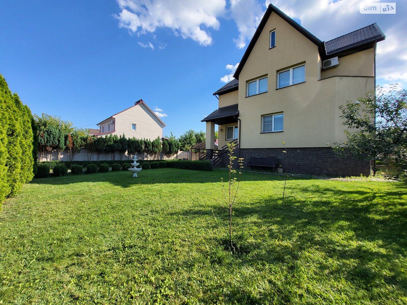 двухэтажный дом с балконом, 187 кв. м, кирпич. Продажа в Виннице район Гниванское шоссе фото 1 двухэтажный дом с балконом, 187 кв. м, кирпич. Продажа в Виннице район Гниванское шоссе фото 1