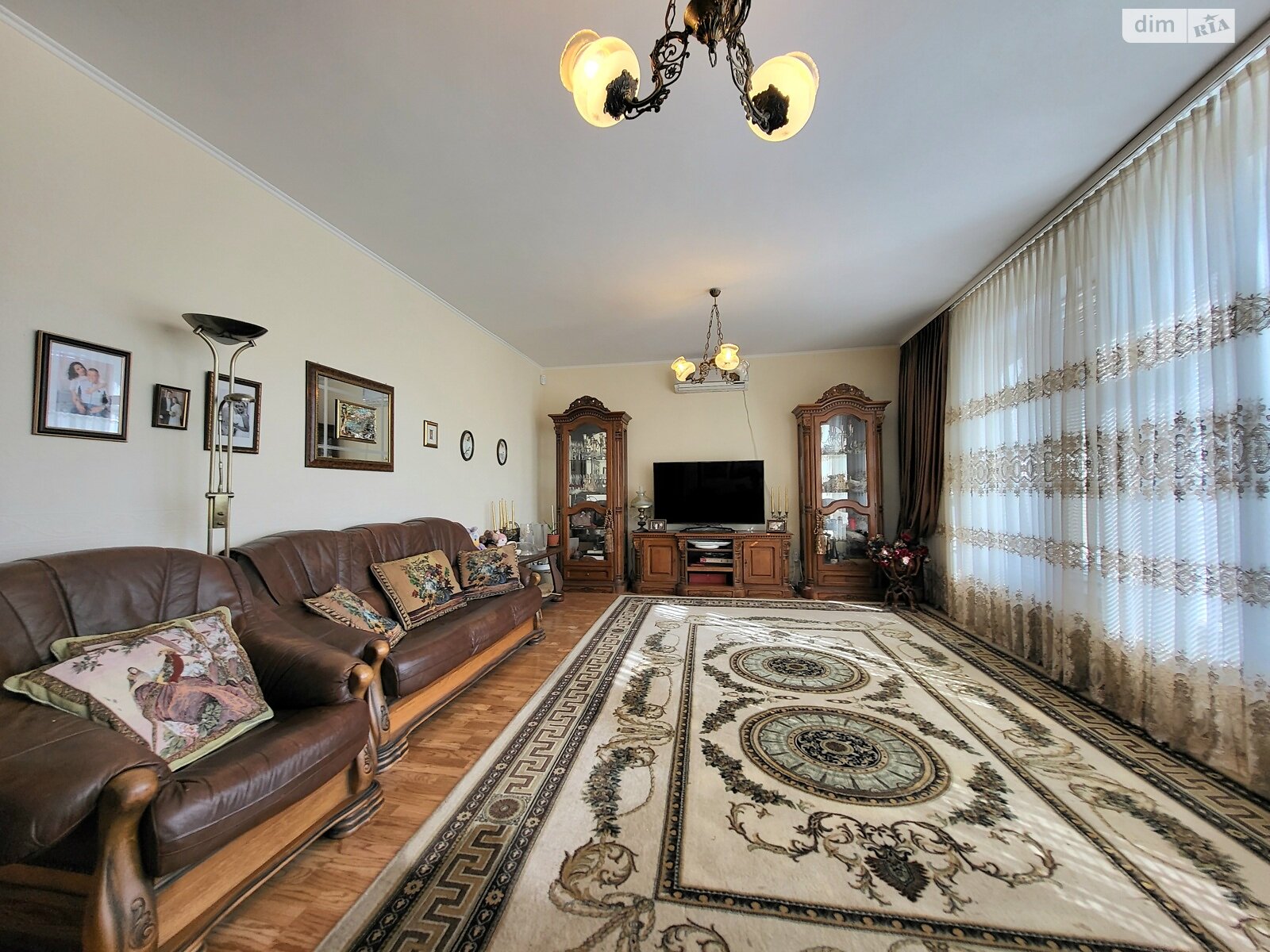 двухэтажный дом с балконом, 187 кв. м, кирпич. Продажа в Виннице район Гниванское шоссе фото 1 двухэтажный дом с балконом, 187 кв. м, кирпич. Продажа в Виннице район Гниванское шоссе фото 1