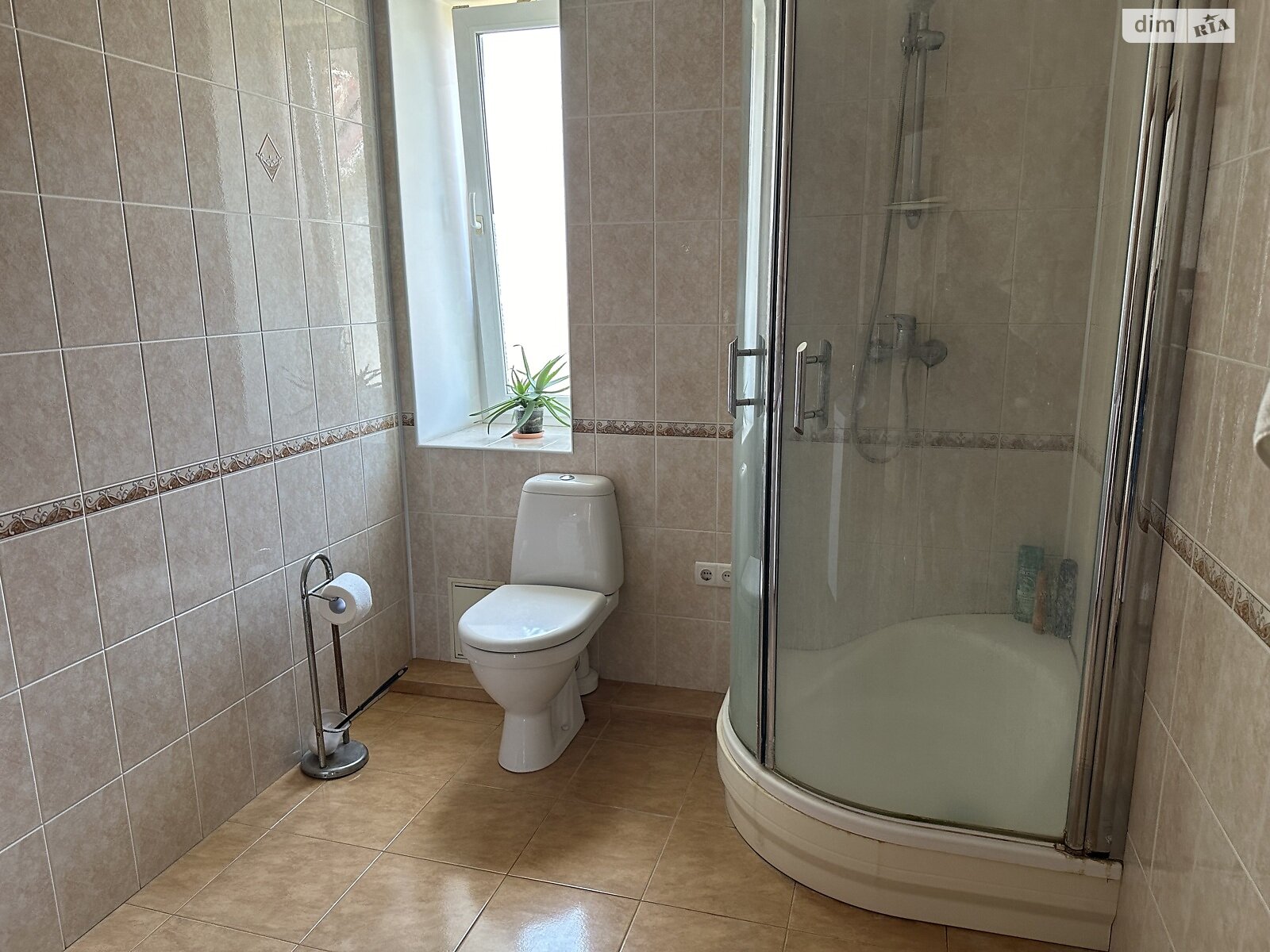 двухэтажный дом с гаражом, 224 кв. м, кирпич. Продажа в Виннице район Гниванское шоссе фото 1 двухэтажный дом с гаражом, 224 кв. м, кирпич. Продажа в Виннице район Гниванское шоссе фото 1