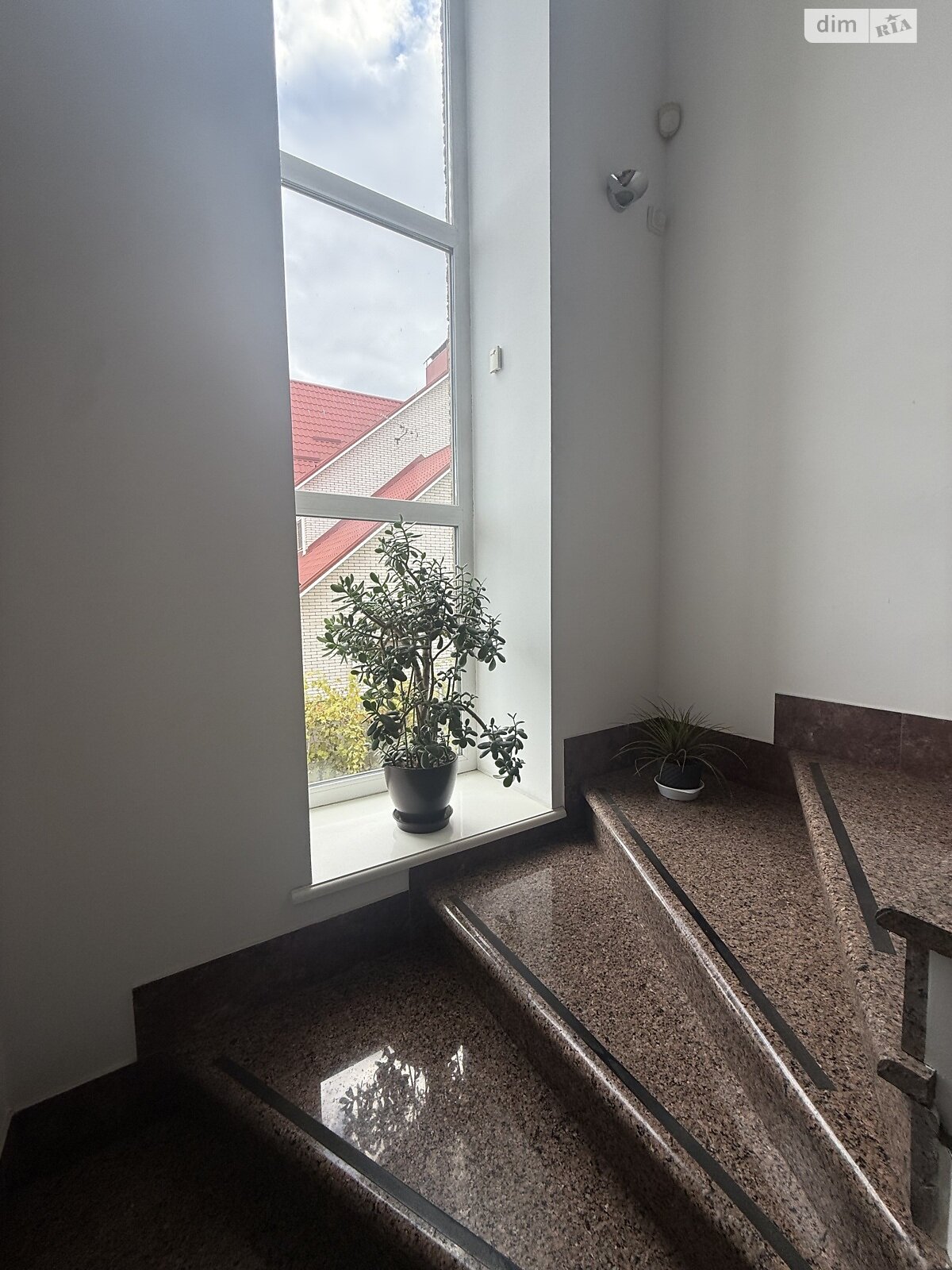 двухэтажный дом беседка, 226 кв. м, кирпич. Продажа в Виннице район Гниванское шоссе фото 1 двухэтажный дом беседка, 226 кв. м, кирпич. Продажа в Виннице район Гниванское шоссе фото 1