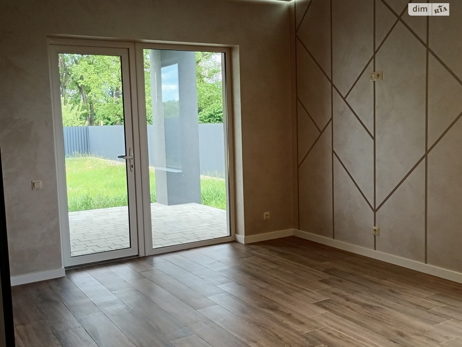 одноэтажный дом с гаражом, 120 кв. м, кирпич. Продажа в Бохониках фото 1 одноэтажный дом с гаражом, 120 кв. м, кирпич. Продажа в Бохониках фото 1
