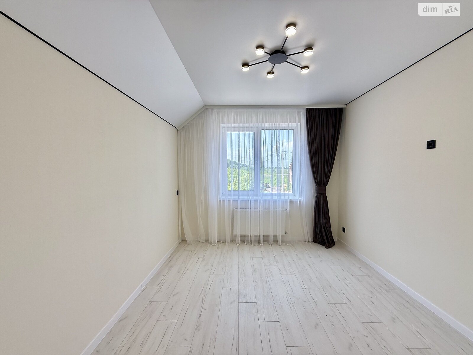 двоповерховий будинок з опаленням, 120 кв. м, цегла. Продаж у Агрономічному фото 1 двоповерховий будинок з опаленням, 120 кв. м, цегла. Продаж у Агрономічному фото 1