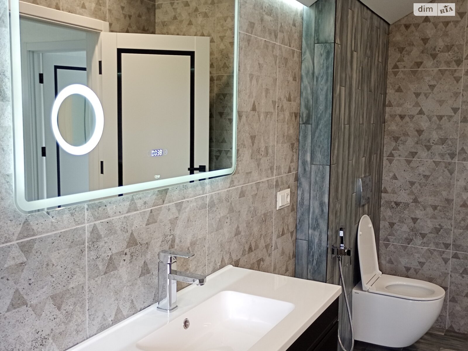 двухэтажный дом с гаражом, 130 кв. м, кирпич. Продажа в Бохониках фото 1 двухэтажный дом с гаражом, 130 кв. м, кирпич. Продажа в Бохониках фото 1