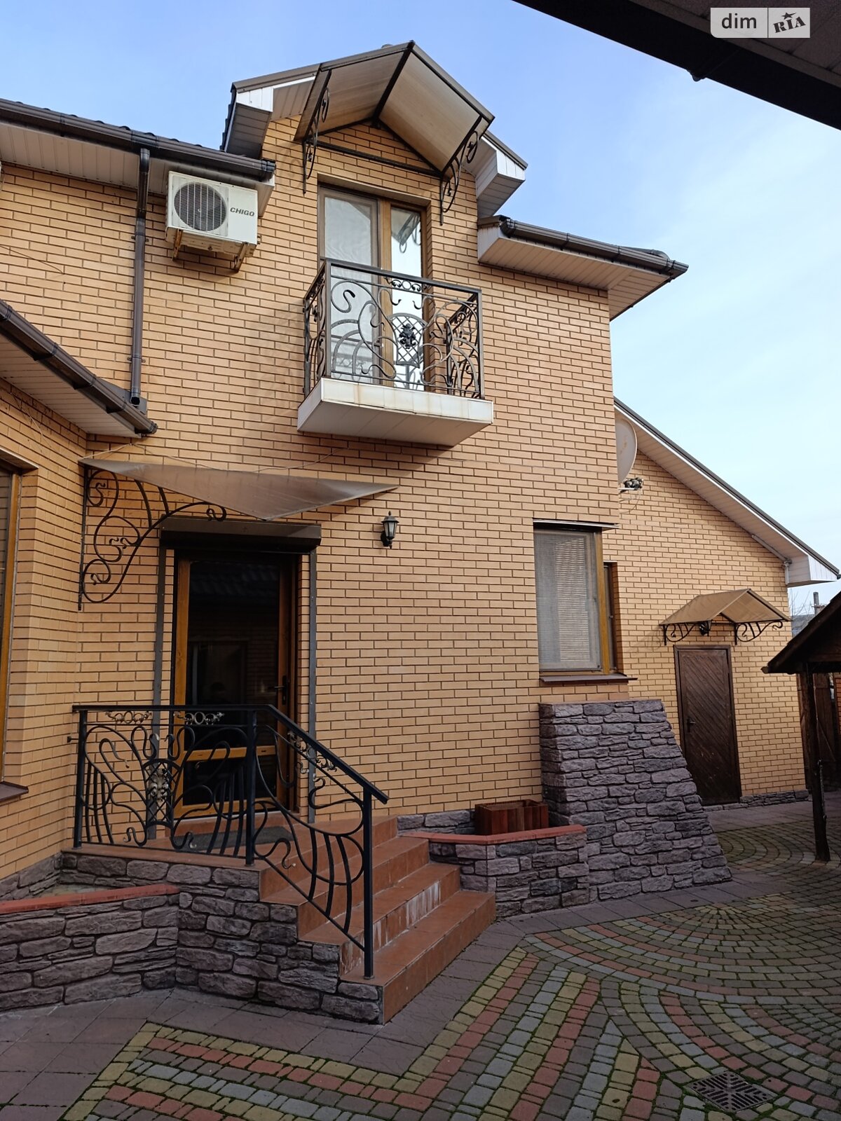 двухэтажный дом с верандой, 244 кв. м, кирпич. Продажа в Виннице фото 1