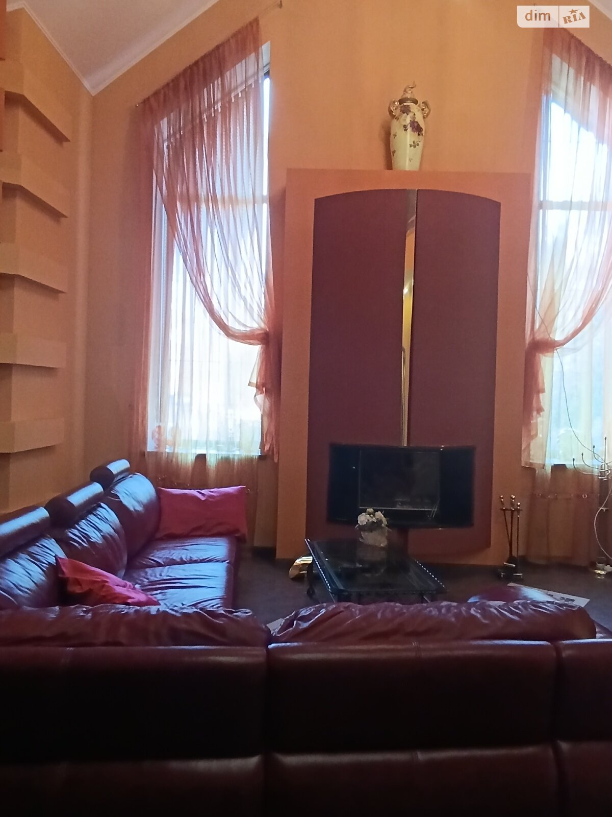 двухэтажный дом с верандой, 244 кв. м, кирпич. Продажа в Виннице фото 1