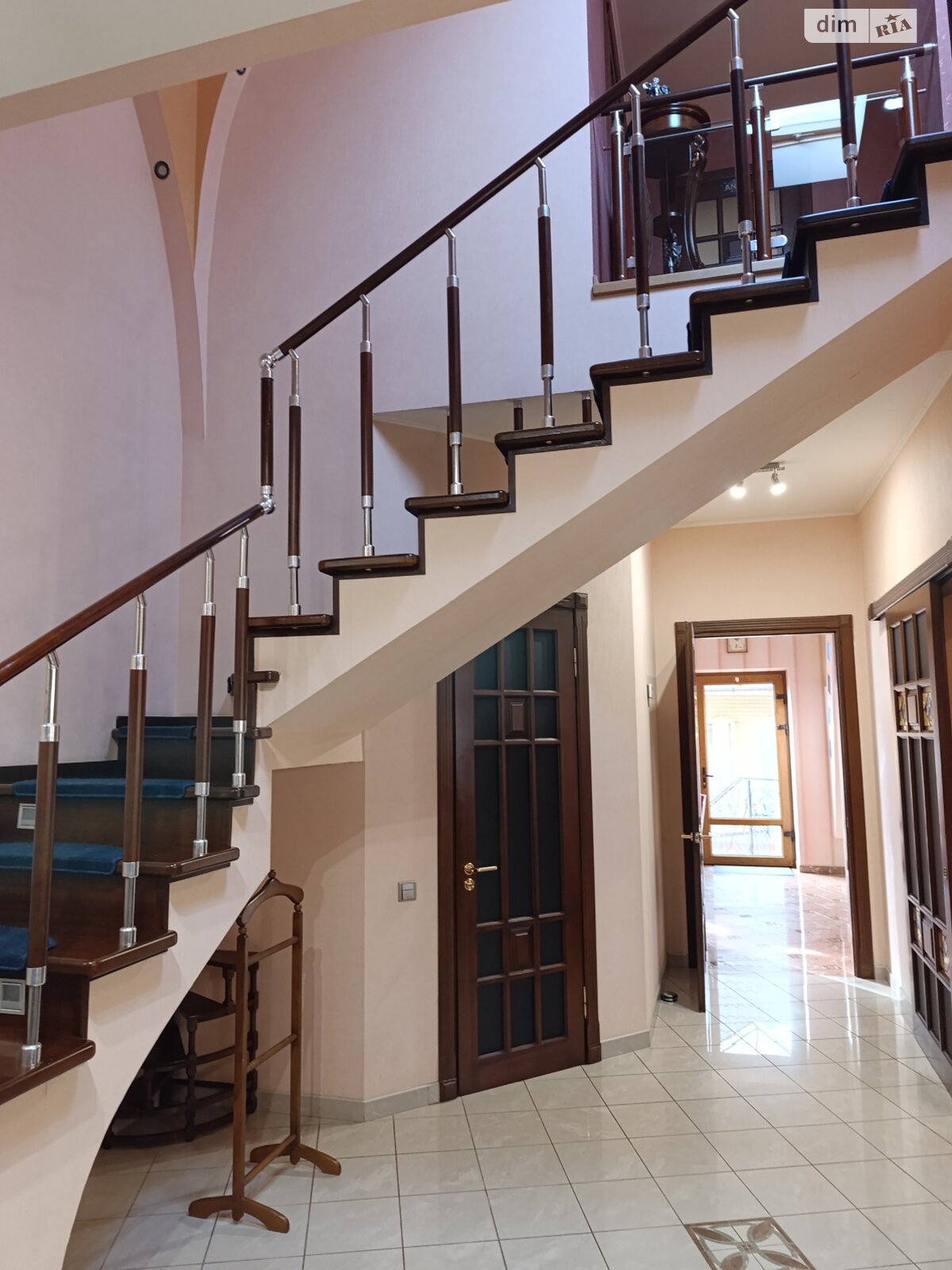 двухэтажный дом с верандой, 244 кв. м, кирпич. Продажа в Виннице фото 1