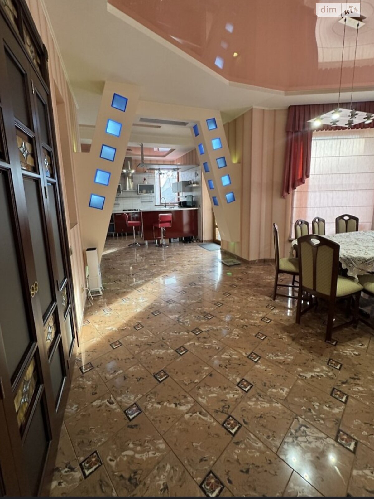 двухэтажный дом с верандой, 244 кв. м, кирпич. Продажа в Виннице фото 1