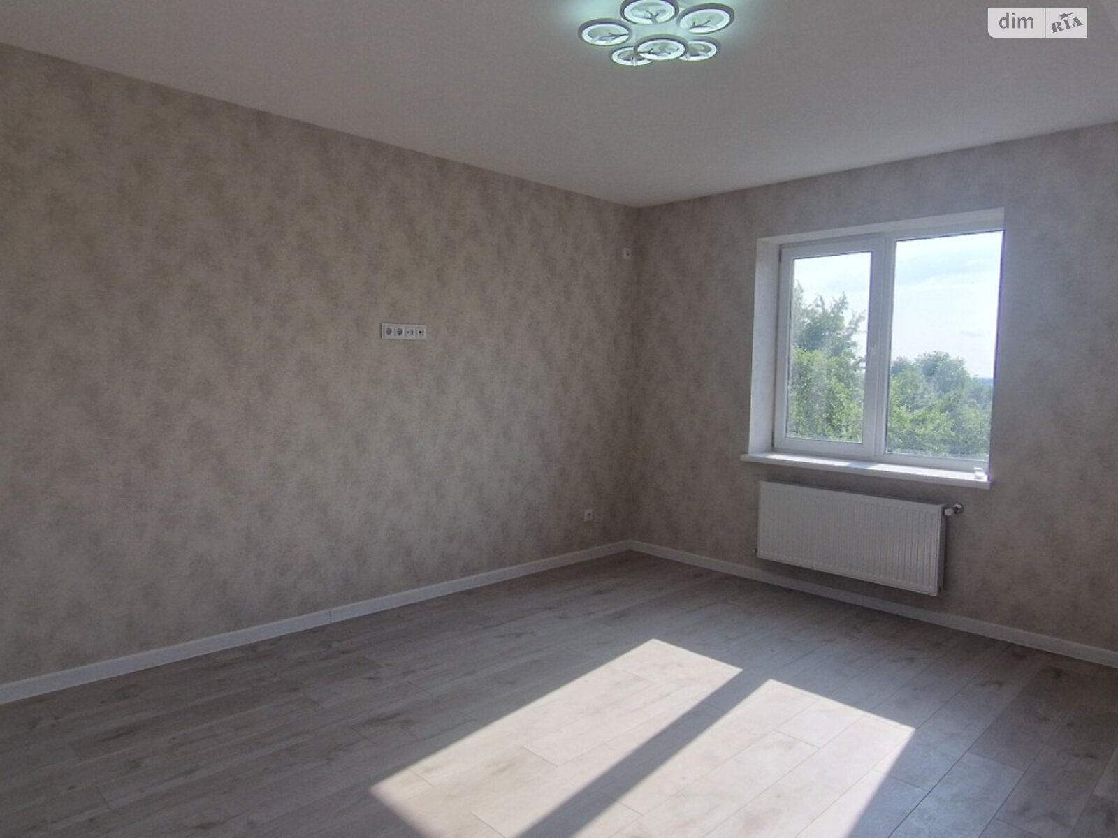 двухэтажный дом, 190 кв. м, кирпич. Продажа в Зарванцах фото 1 двухэтажный дом, 190 кв. м, кирпич. Продажа в Зарванцах фото 1