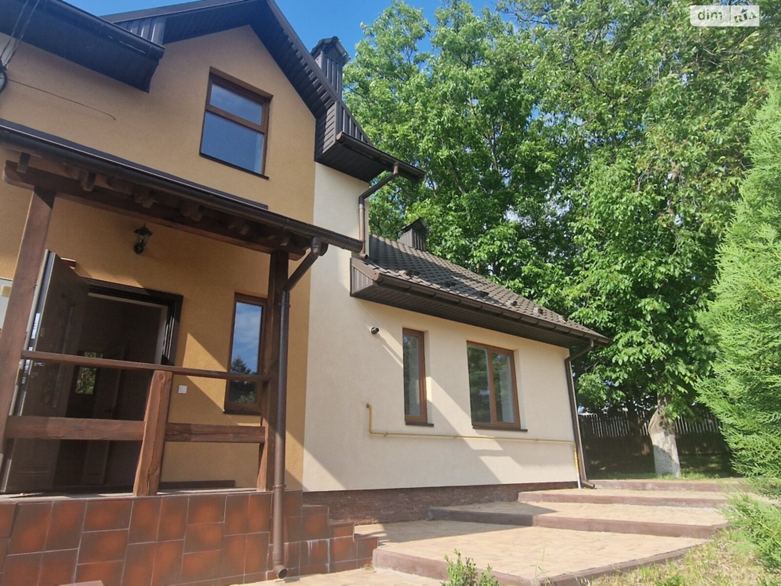 двухэтажный дом, 190 кв. м, кирпич. Продажа в Зарванцах фото 1 двухэтажный дом, 190 кв. м, кирпич. Продажа в Зарванцах фото 1