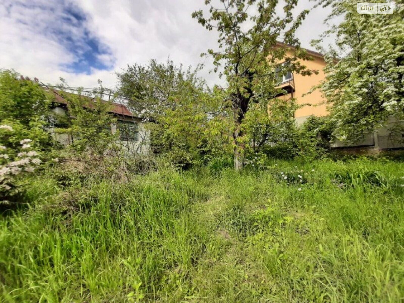 одноэтажный дом, 15 кв. м, кирпич. Продажа в Виннице фото 1 одноэтажный дом, 15 кв. м, кирпич. Продажа в Виннице фото 1