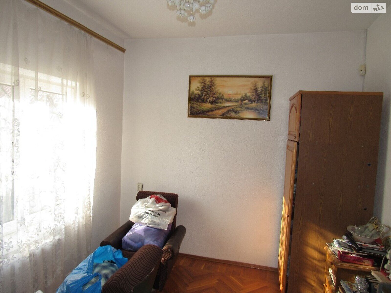 двухэтажный дом веранда, 230 кв. м, кирпич. Продажа в Комарове фото 1