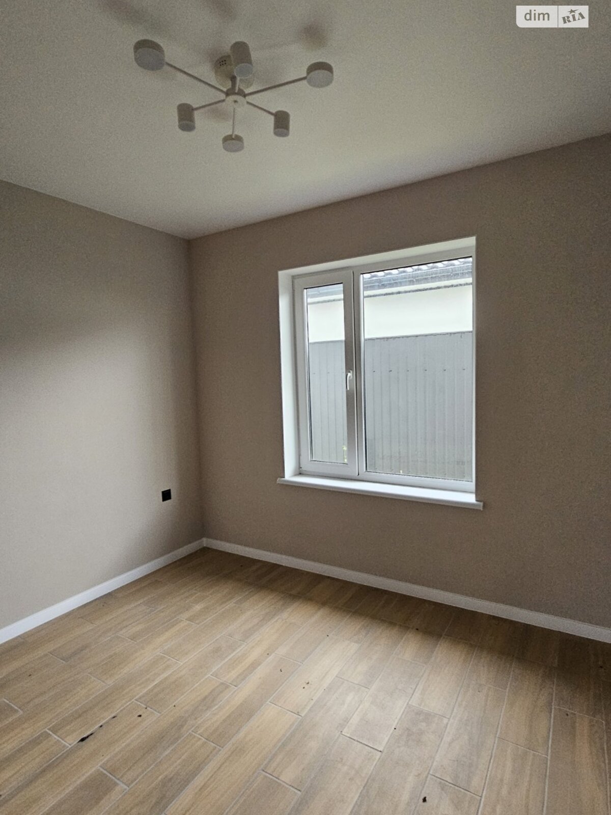 одноэтажный дом, 100 кв. м, кирпич. Продажа в Виннице район Академический фото 1