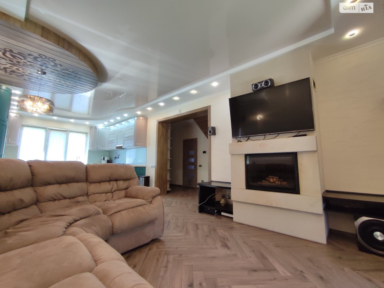 двоповерховий будинок з гаражем, 204.6 кв. м, цегла. Продаж в Вінниці, район Корея фото 1 двоповерховий будинок з гаражем, 204.6 кв. м, цегла. Продаж в Вінниці, район Корея фото 1