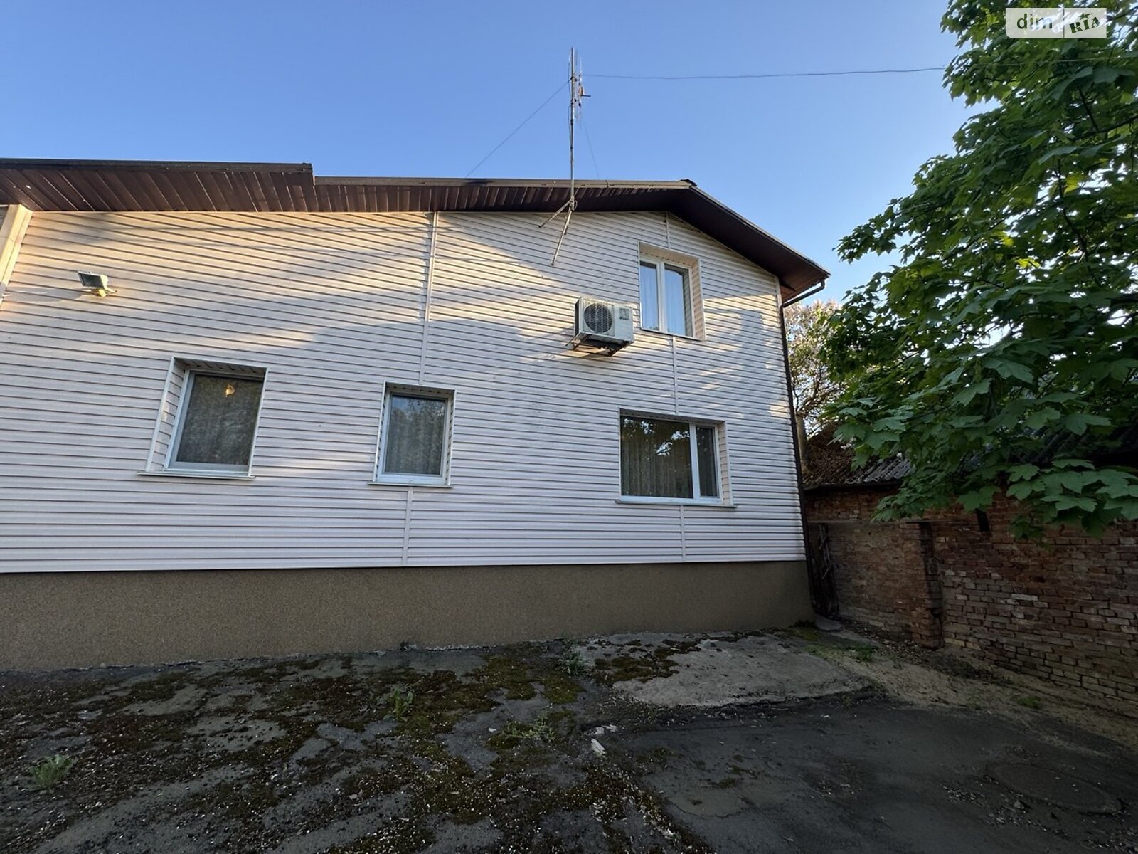 двухэтажный дом с гаражом, 126 кв. м, кирпич. Продажа в Виннице район Корея фото 1 двухэтажный дом с гаражом, 126 кв. м, кирпич. Продажа в Виннице район Корея фото 1
