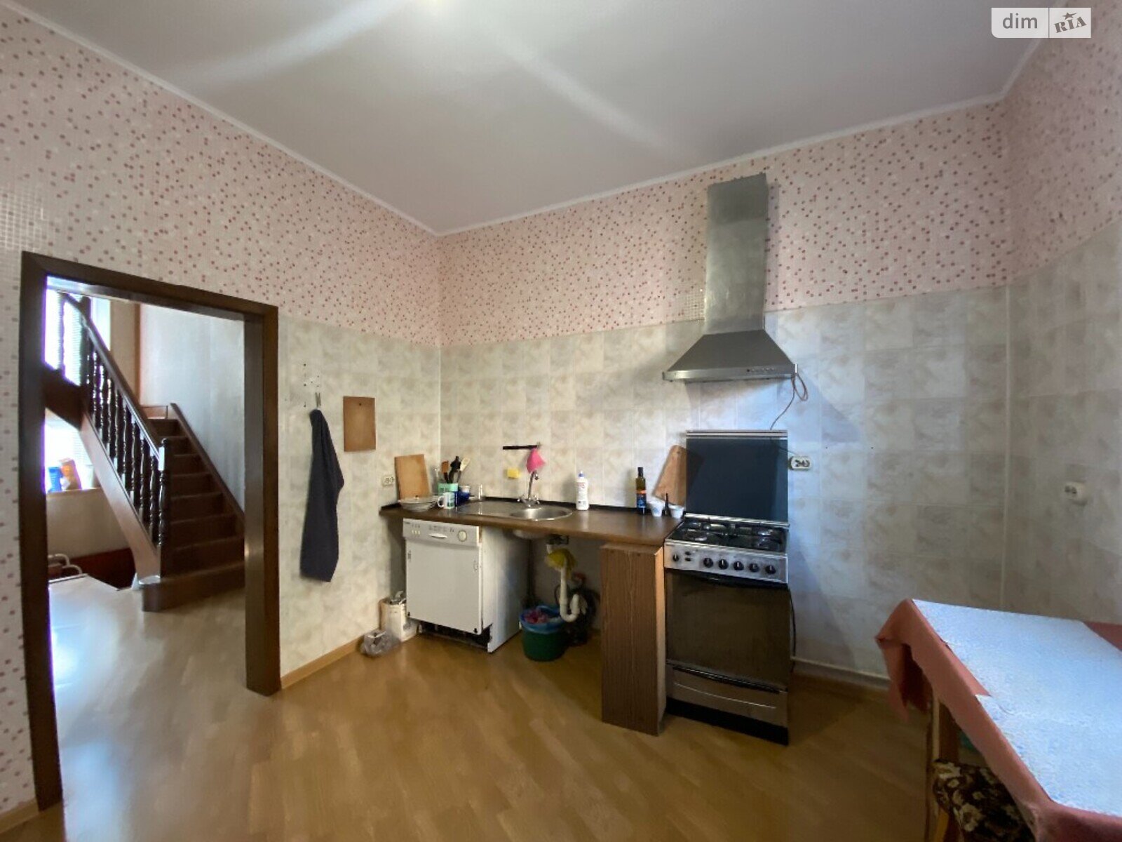 трехэтажный дом с отоплением, 220 кв. м, кирпич. Продажа в Виннице район Корея фото 1 трехэтажный дом с отоплением, 220 кв. м, кирпич. Продажа в Виннице район Корея фото 1