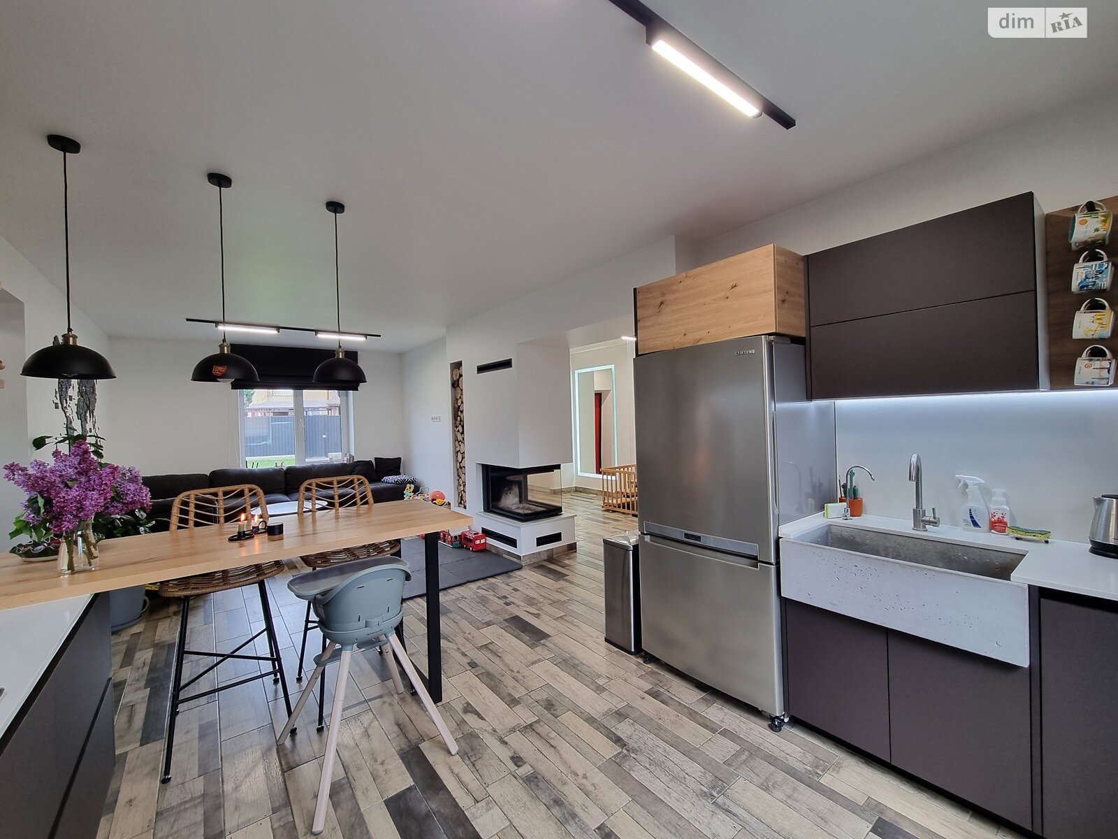 двухэтажный дом, 200 кв. м, газобетон. Продажа в Виннице район Корея фото 1 двухэтажный дом, 200 кв. м, газобетон. Продажа в Виннице район Корея фото 1