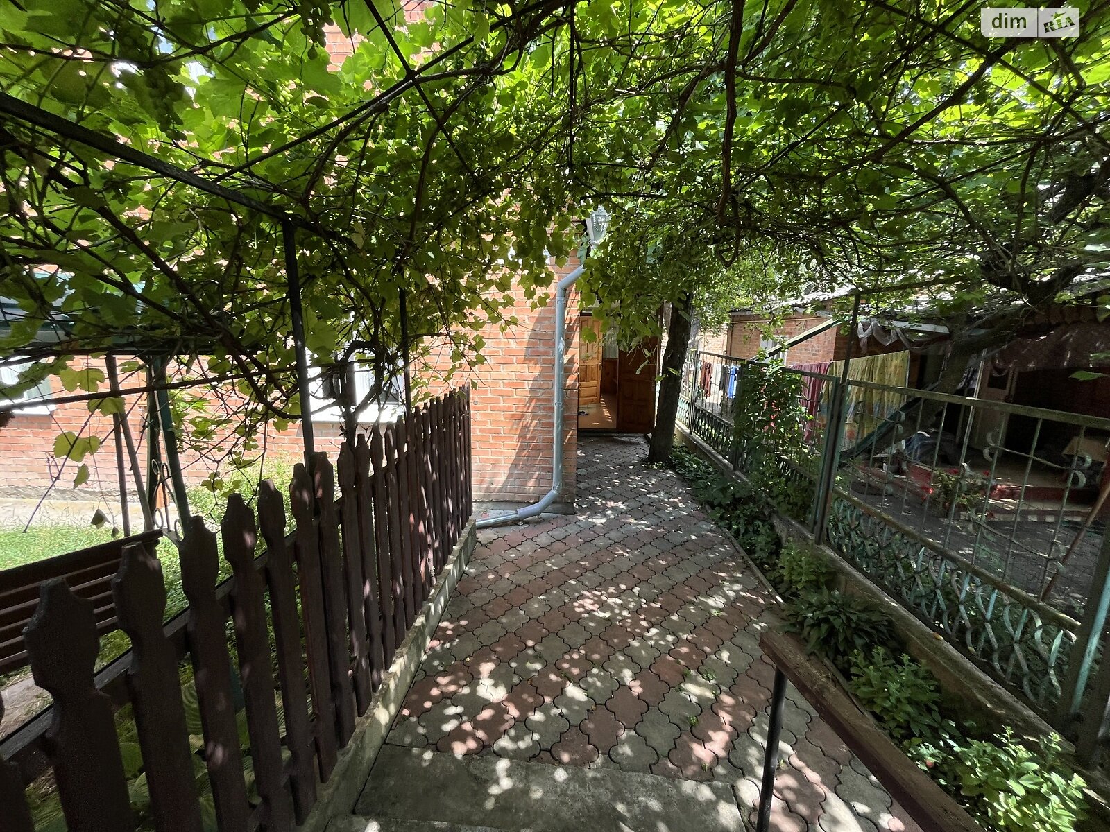 двоповерховий будинок з верандою, 120 кв. м, цегла. Продаж в Вінниці, район Корея фото 1 двоповерховий будинок з верандою, 120 кв. м, цегла. Продаж в Вінниці, район Корея фото 1