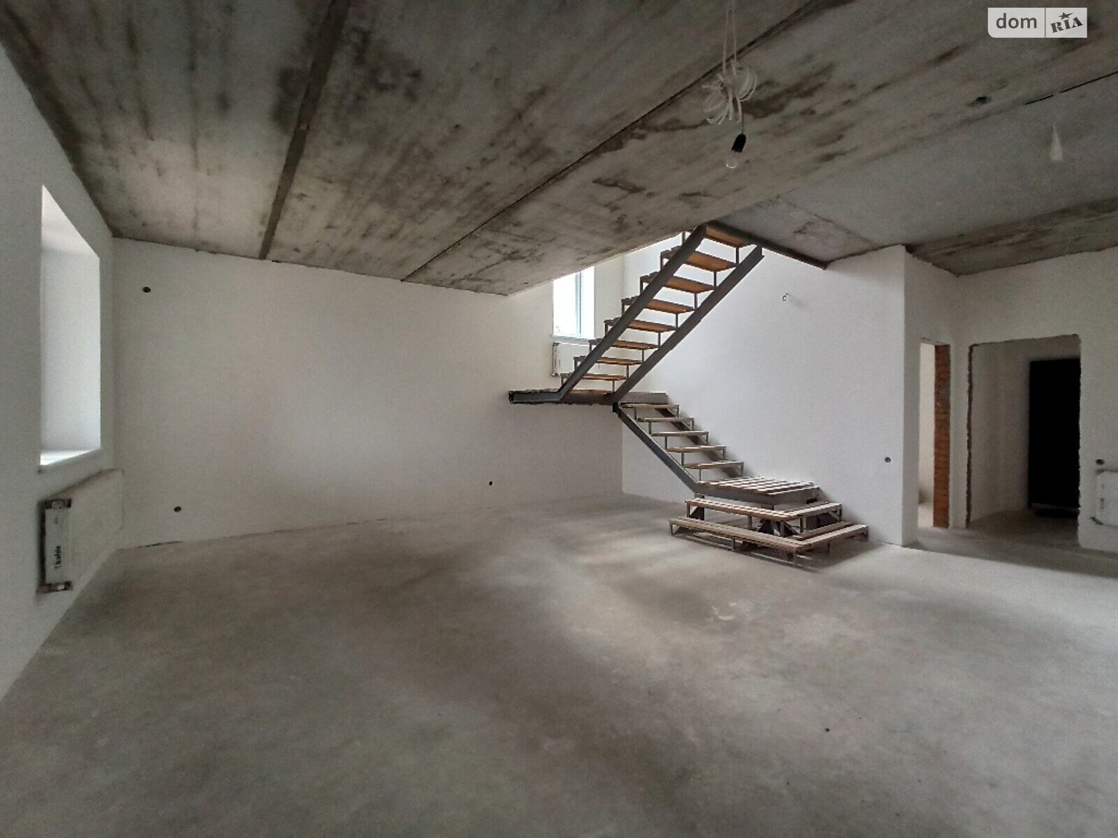двухэтажный дом с балконом, 285 кв. м, кирпич. Продажа в Виннице район Корея фото 1 двухэтажный дом с балконом, 285 кв. м, кирпич. Продажа в Виннице район Корея фото 1