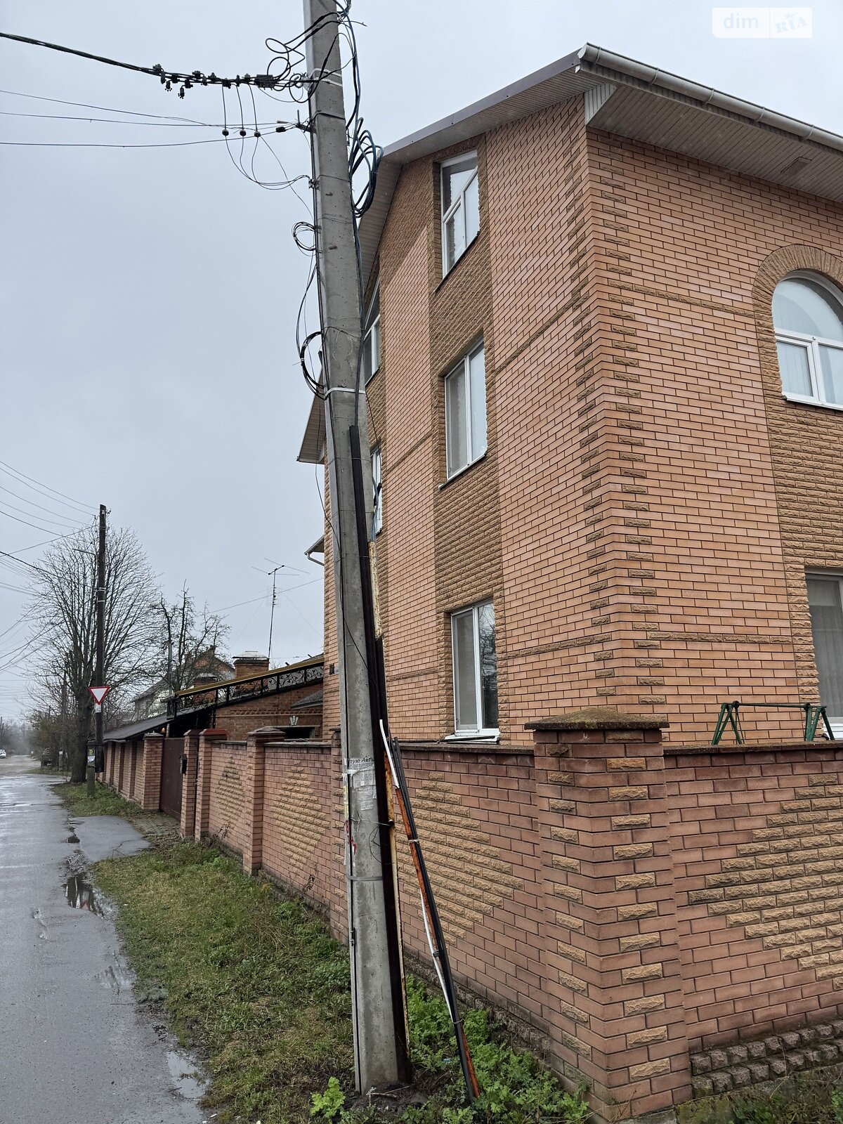 двухэтажный дом, 300 кв. м, кирпич. Продажа в Виннице район Корея фото 1 двухэтажный дом, 300 кв. м, кирпич. Продажа в Виннице район Корея фото 1