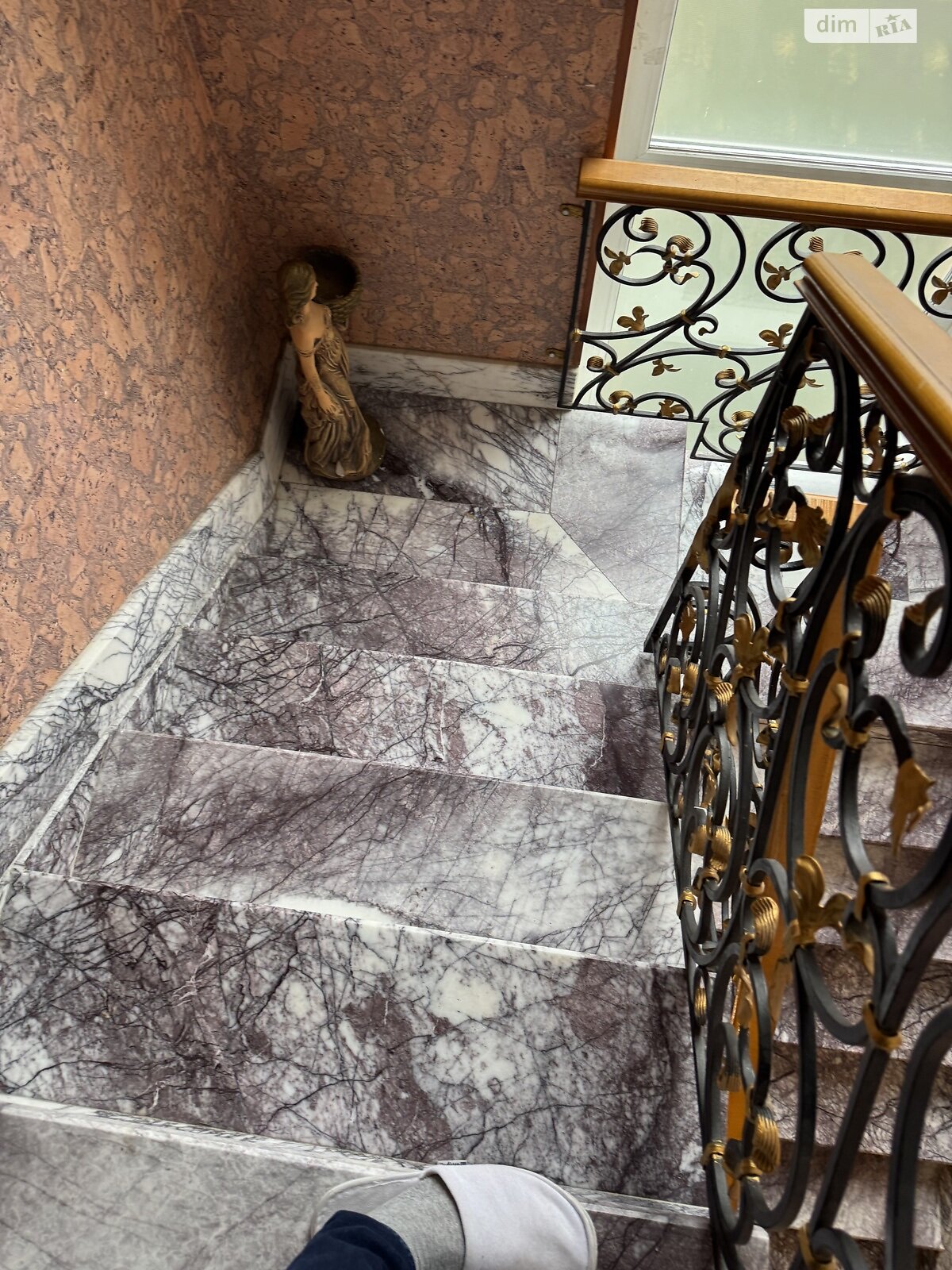 двухэтажный дом, 300 кв. м, кирпич. Продажа в Виннице район Корея фото 1 двухэтажный дом, 300 кв. м, кирпич. Продажа в Виннице район Корея фото 1