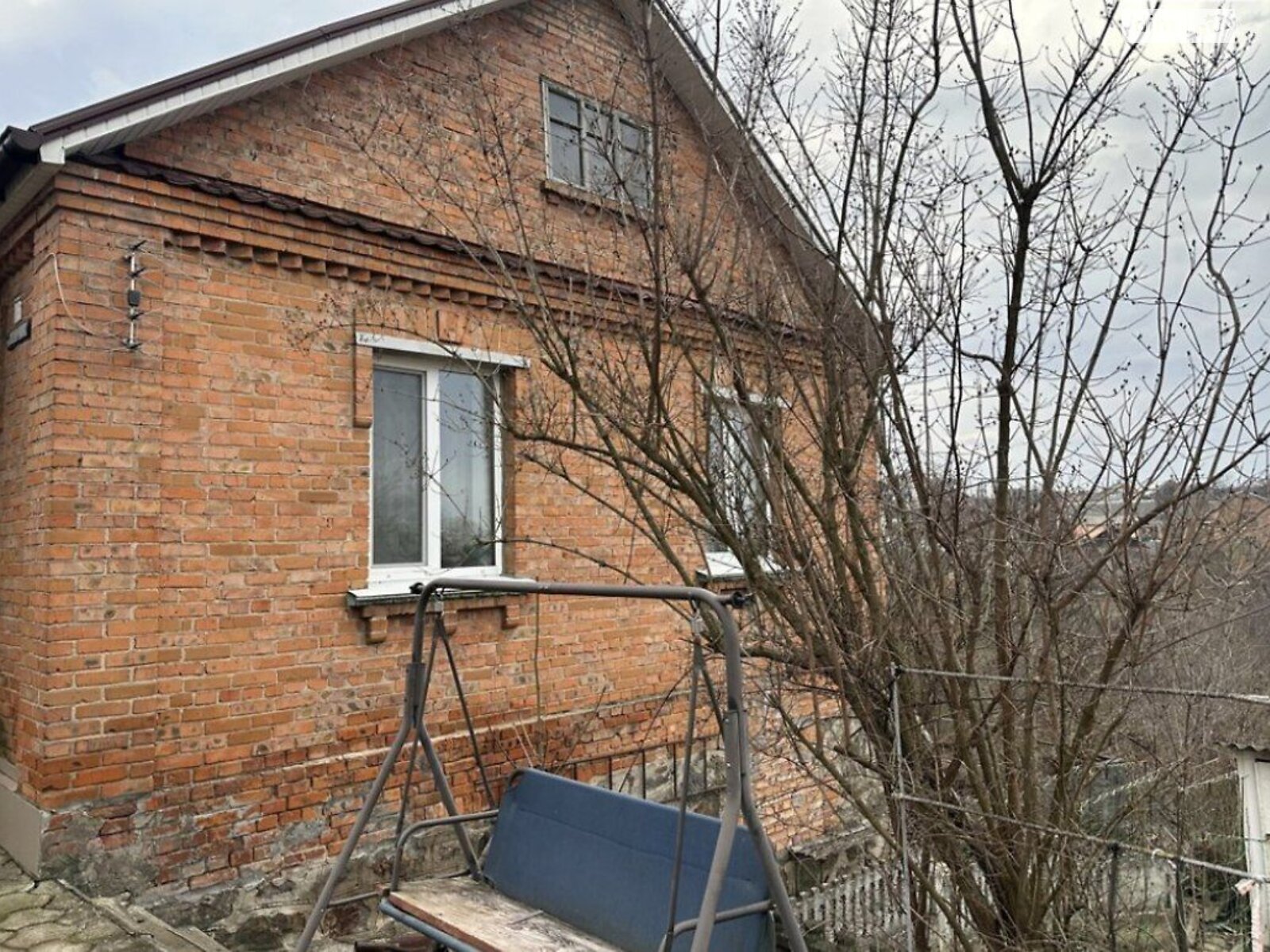 одноэтажный дом с гаражом, 95.6 кв. м, кирпич. Продажа в Виннице фото 1 одноэтажный дом с гаражом, 95.6 кв. м, кирпич. Продажа в Виннице фото 1