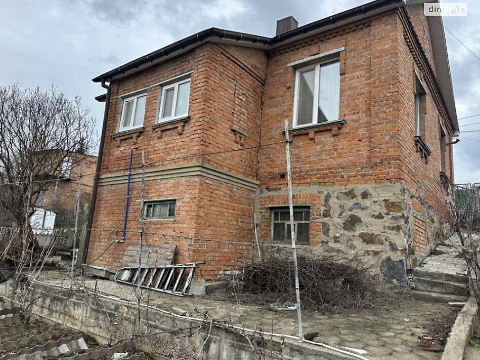 одноэтажный дом с гаражом, 95.6 кв. м, кирпич. Продажа в Виннице фото 1 одноэтажный дом с гаражом, 95.6 кв. м, кирпич. Продажа в Виннице фото 1