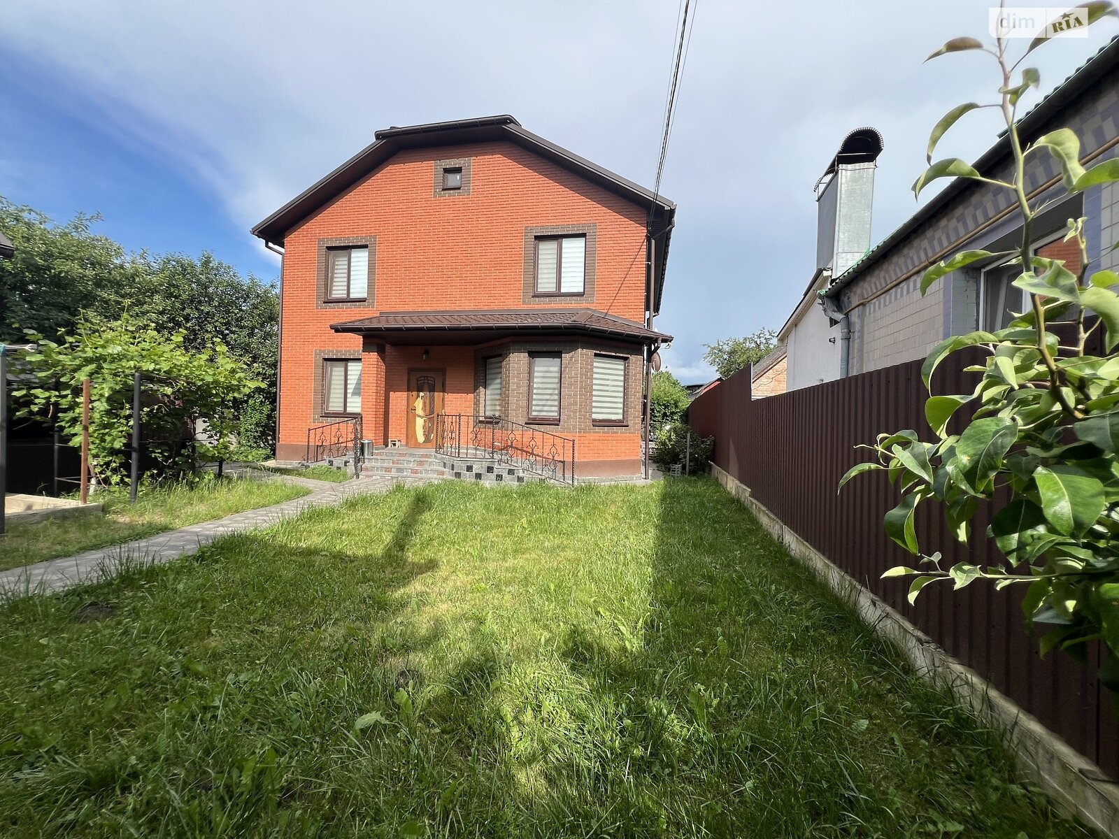 двухэтажный дом с верандой, 140 кв. м, кирпич. Продажа в Виннице район Ленинский фото 1 двухэтажный дом с верандой, 140 кв. м, кирпич. Продажа в Виннице район Ленинский фото 1