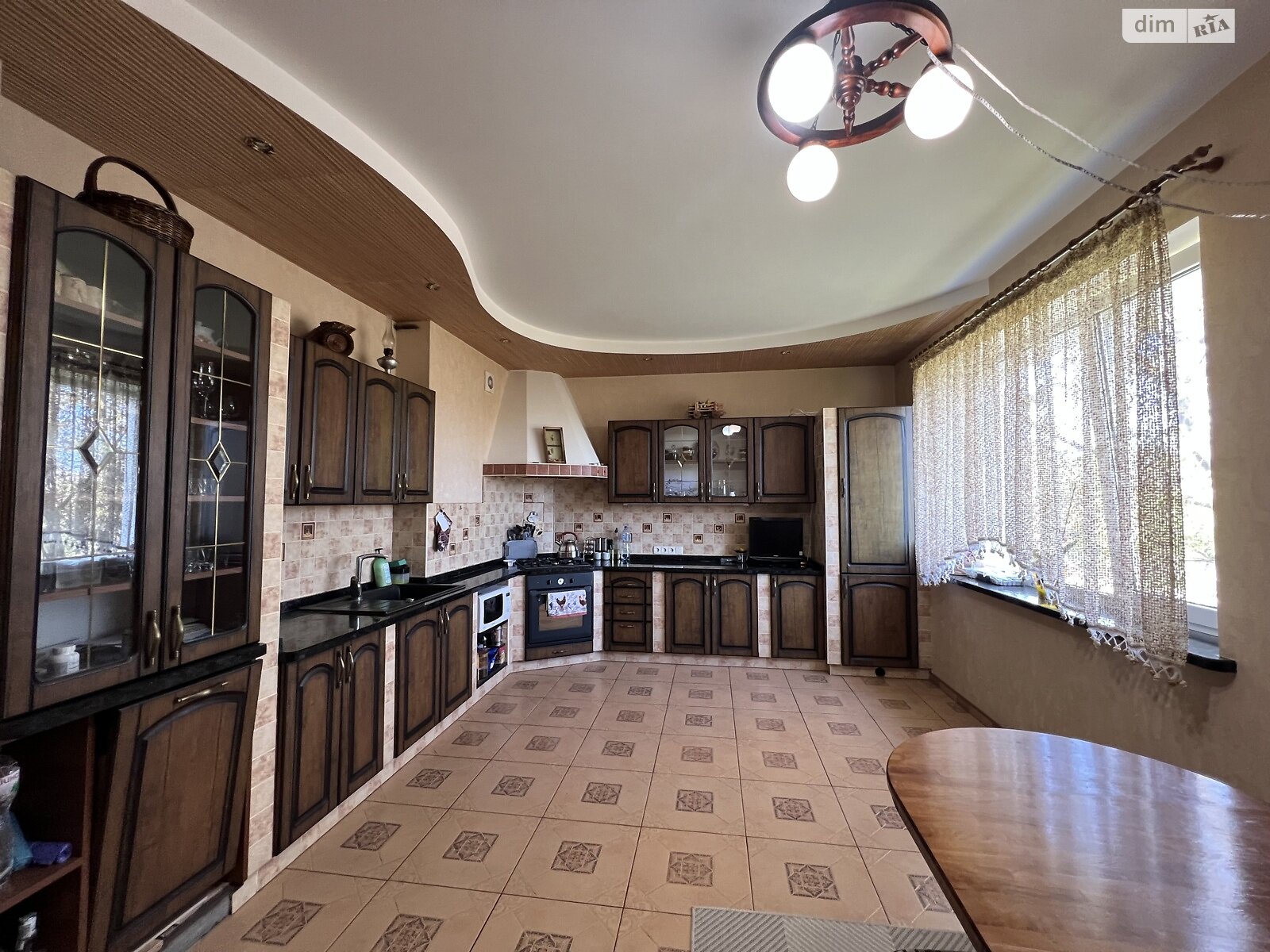 трехэтажный дом с балконом, 248.2 кв. м, кирпич. Продажа в Виннице район Пирогово фото 1 трехэтажный дом с балконом, 248.2 кв. м, кирпич. Продажа в Виннице район Пирогово фото 1