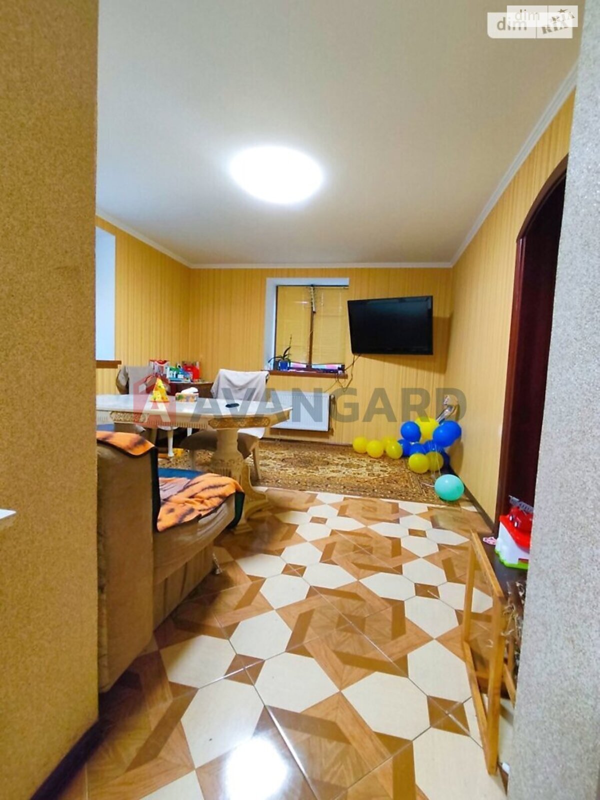 трехэтажный дом, 200 кв. м, кирпич. Продажа в Виннице район Ленинский фото 1