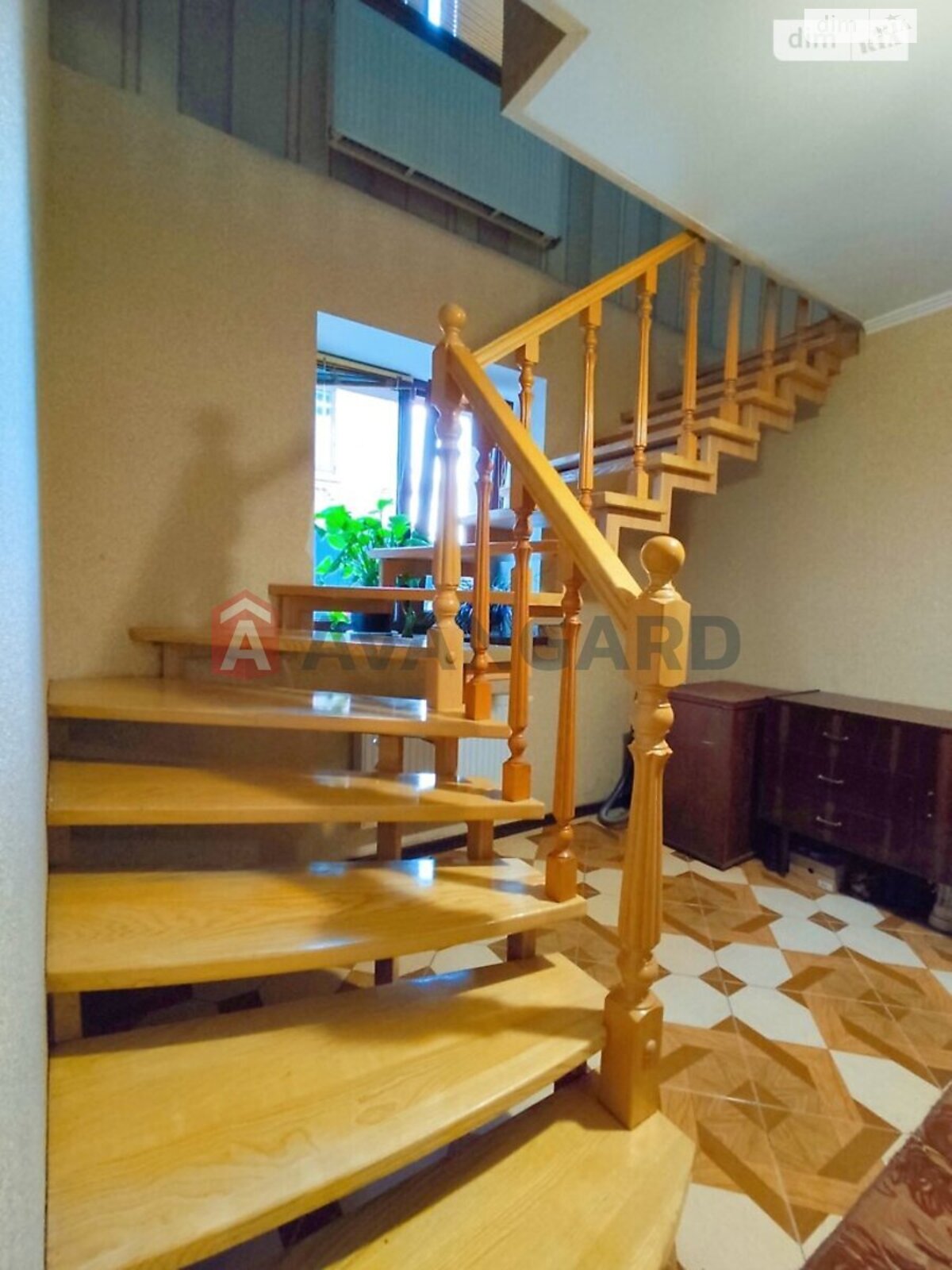 трехэтажный дом, 200 кв. м, кирпич. Продажа в Виннице район Ленинский фото 1