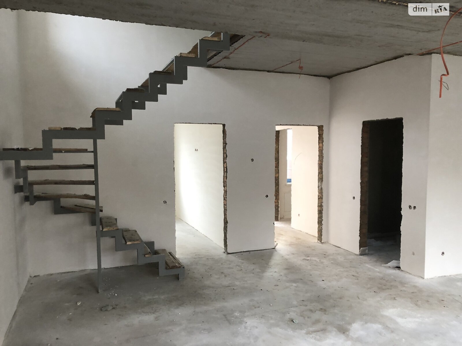 двухэтажный дом, 120 кв. м, кирпич. Продажа в Парпуровцах фото 1