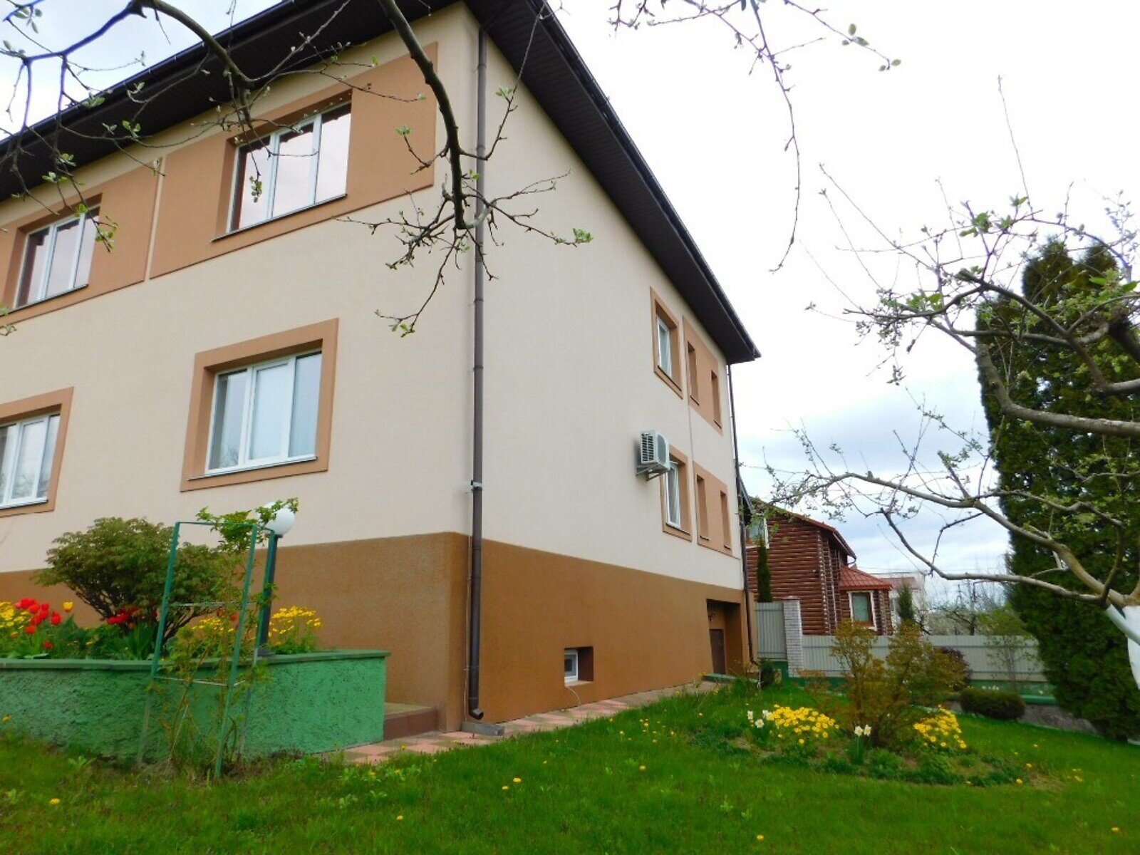 двухэтажный дом, 239 кв. м, кирпич. Продажа в Луке-Мелешковской фото 1 двухэтажный дом, 239 кв. м, кирпич. Продажа в Луке-Мелешковской фото 1
