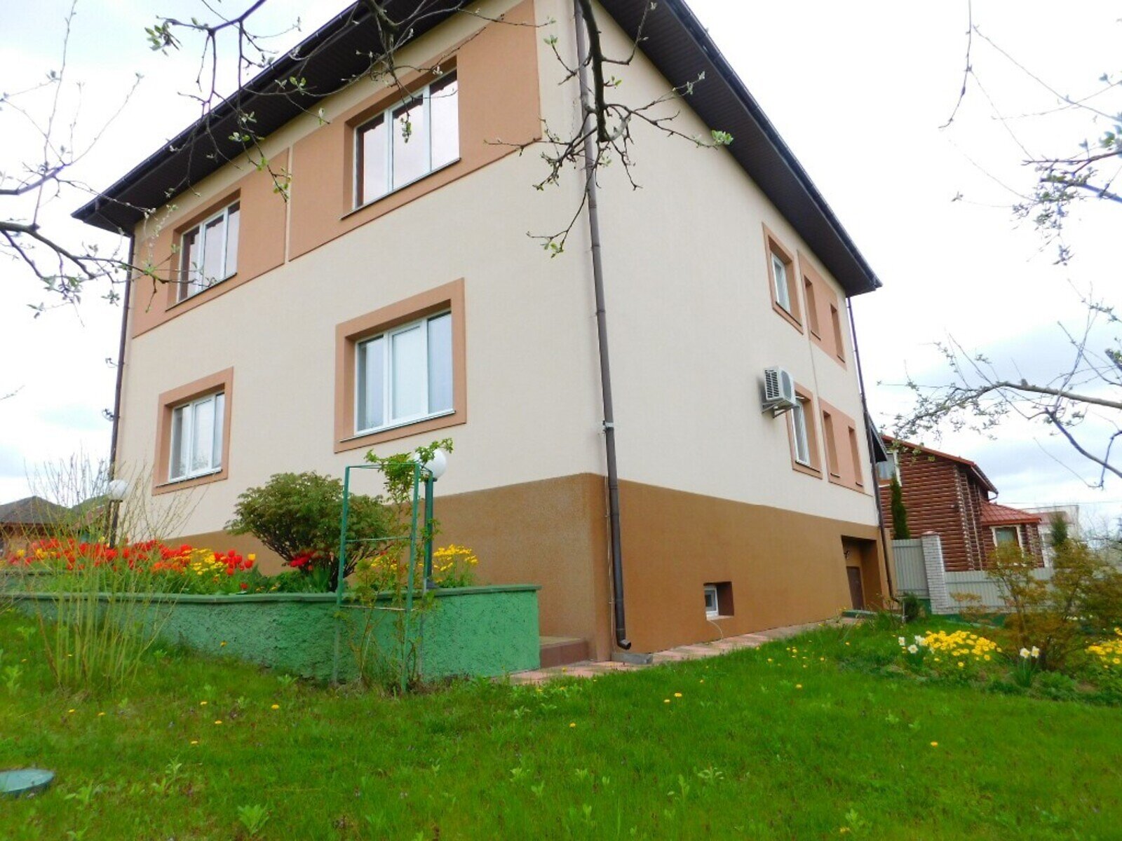 двухэтажный дом, 239 кв. м, кирпич. Продажа в Луке-Мелешковской фото 1 двухэтажный дом, 239 кв. м, кирпич. Продажа в Луке-Мелешковской фото 1