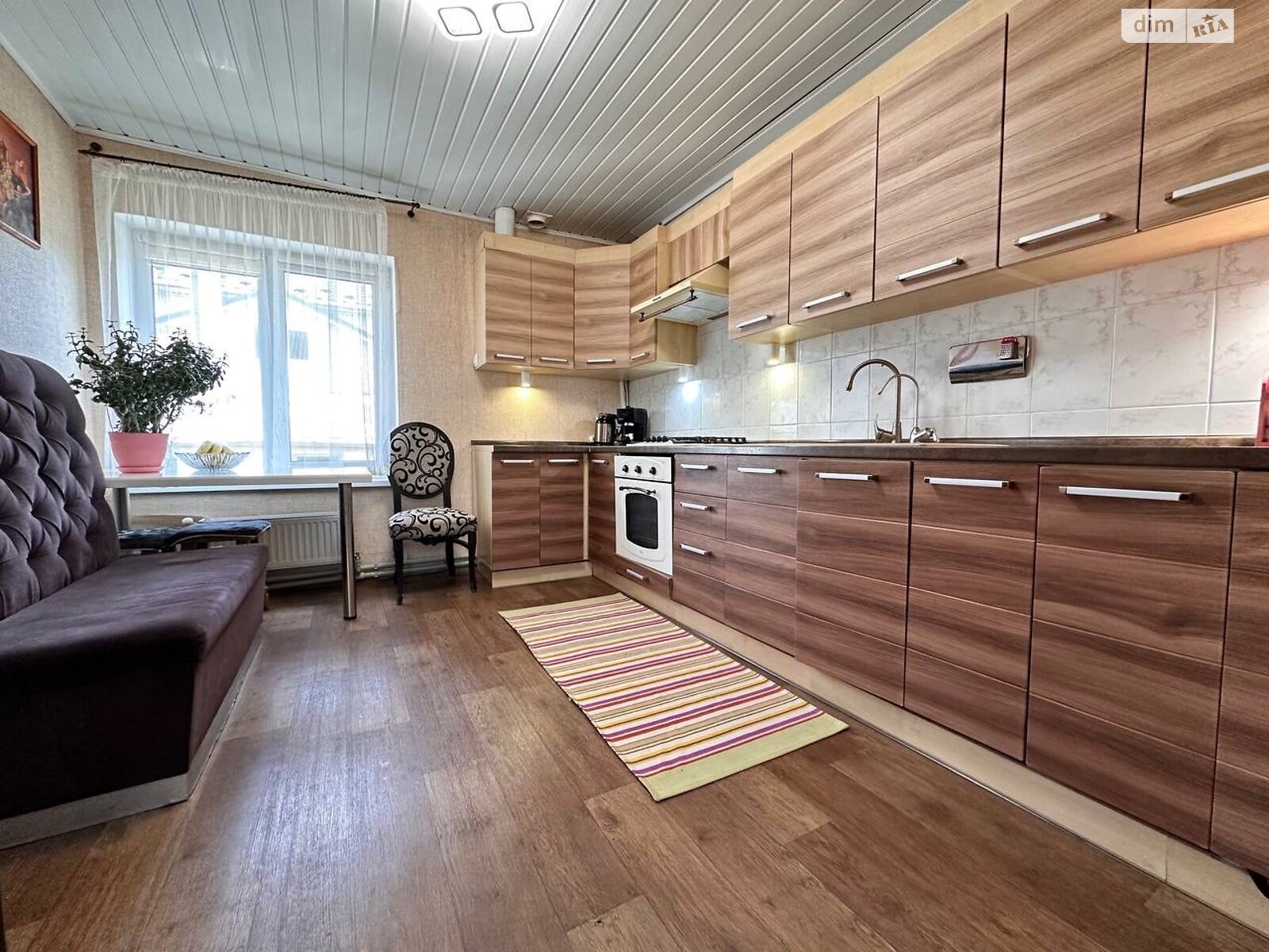 одноэтажный дом беседка, 160 кв. м, кирпич. Продажа в Виннице район Масложир комбинат фото 1 одноэтажный дом беседка, 160 кв. м, кирпич. Продажа в Виннице район Масложир комбинат фото 1