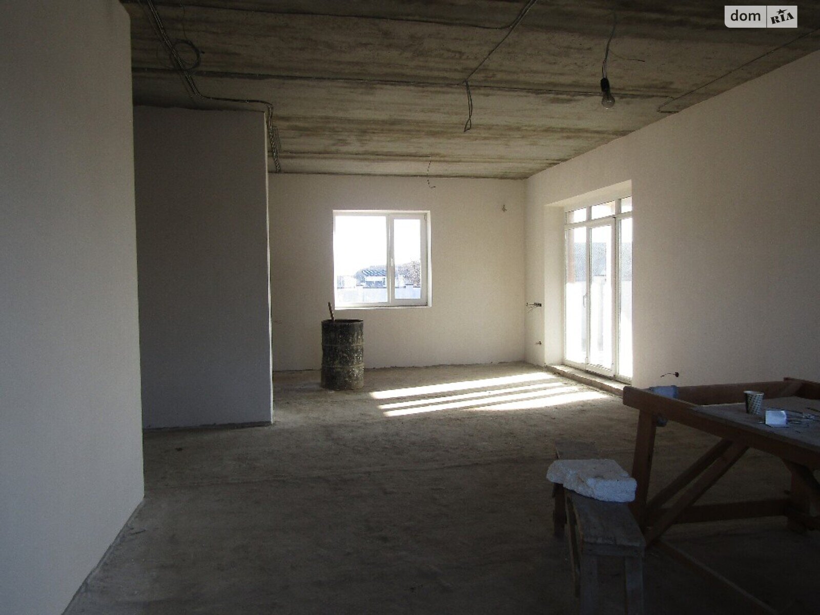 двухэтажный дом с гаражом, 270 кв. м, кирпич. Продажа в Майдане-Чапельском фото 1