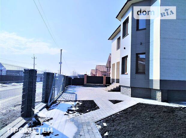 двухэтажный дом с отоплением, 200 кв. м, кирпич. Продажа в Майдане-Чапельском фото 1 двухэтажный дом с отоплением, 200 кв. м, кирпич. Продажа в Майдане-Чапельском фото 1