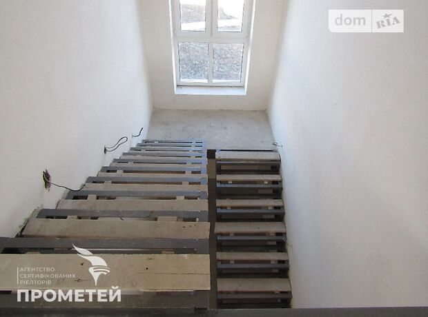 двухэтажный дом с отоплением, 200 кв. м, кирпич. Продажа в Майдане-Чапельском фото 1 двухэтажный дом с отоплением, 200 кв. м, кирпич. Продажа в Майдане-Чапельском фото 1