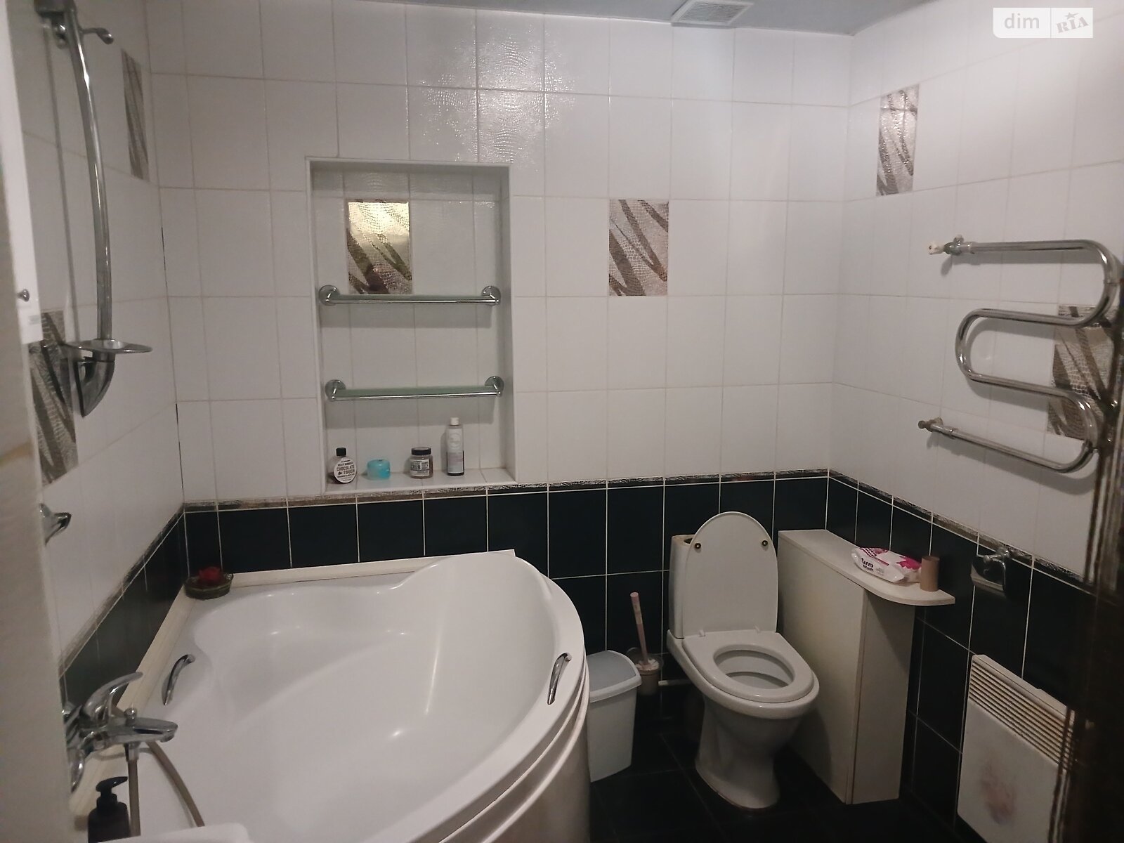 двухэтажный дом с гаражом, 116 кв. м, кирпич. Продажа в Виннице район Можайка фото 1 двухэтажный дом с гаражом, 116 кв. м, кирпич. Продажа в Виннице район Можайка фото 1