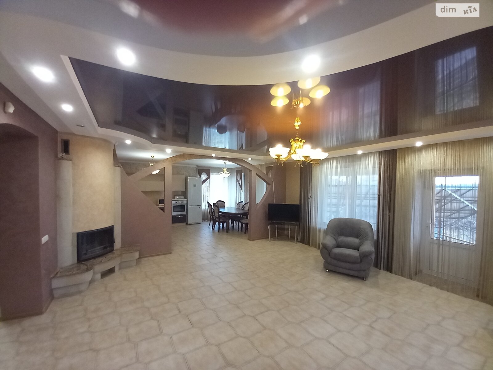 двухэтажный дом с верандой, 245 кв. м, кирпич. Продажа в Виннице район Пирогово фото 1